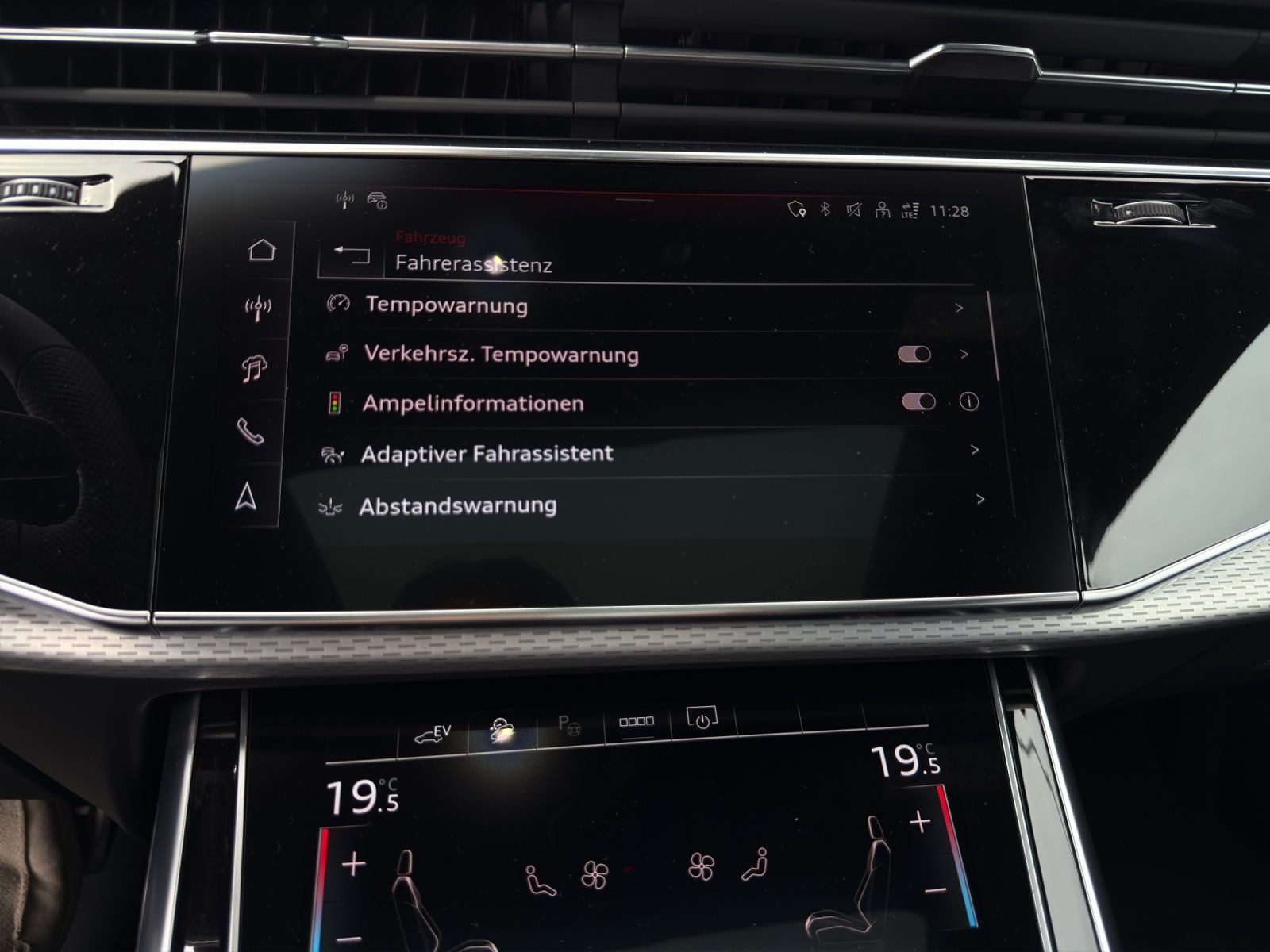 Audi Q8 – Foto 16