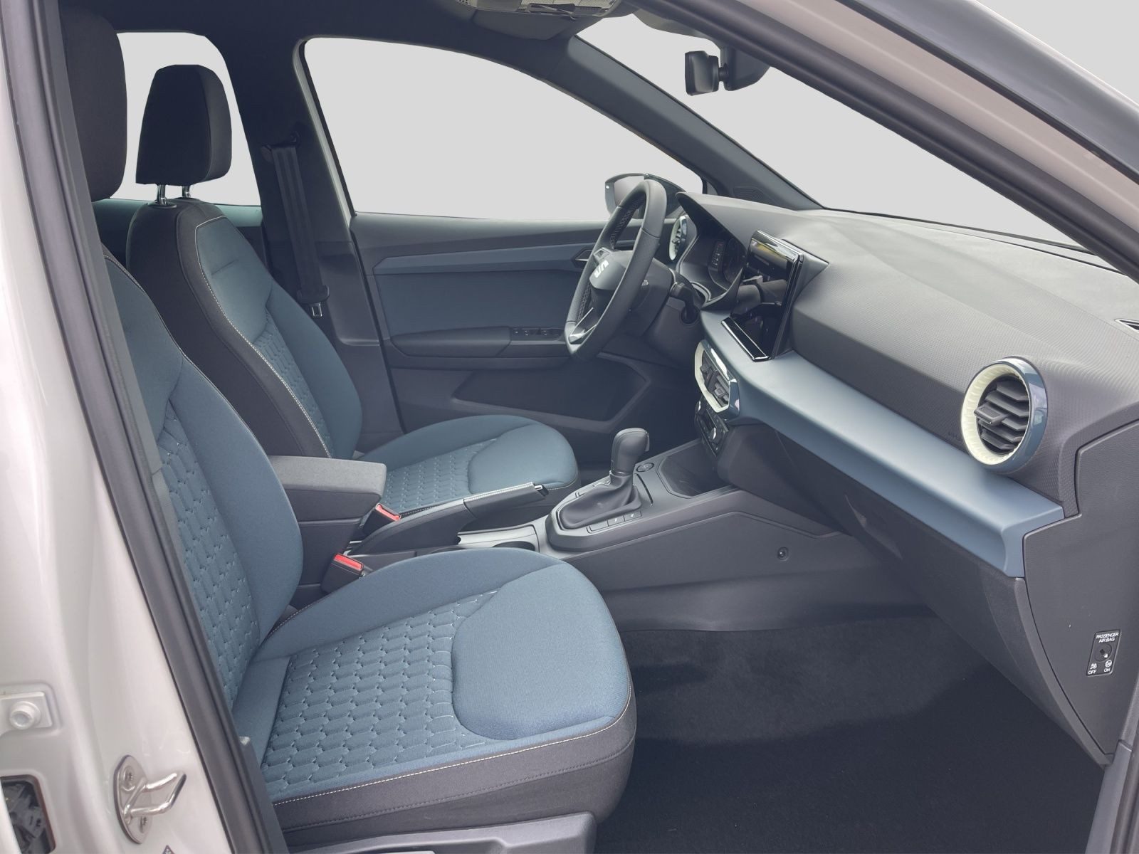 Seat Arona – Bild 4