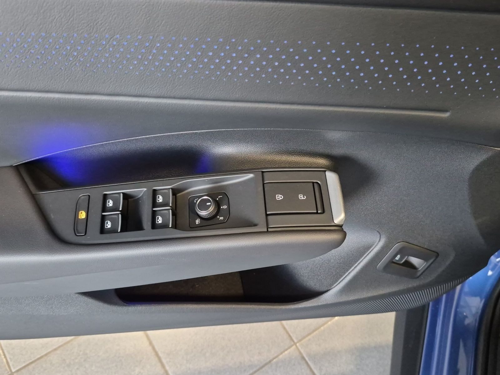 Volkswagen T-Roc – Foto 8