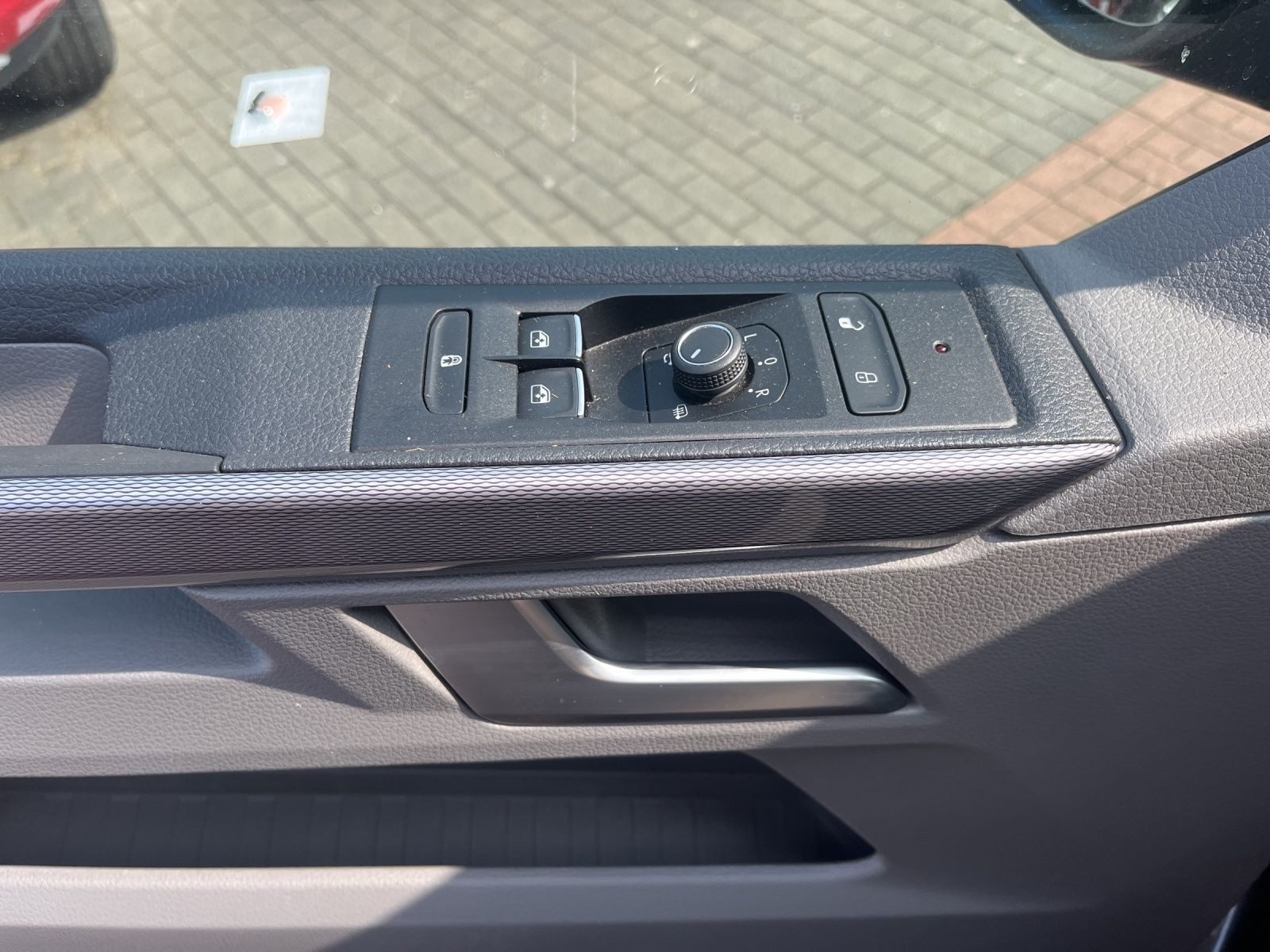 Volkswagen T6.1 California – Bild 8
