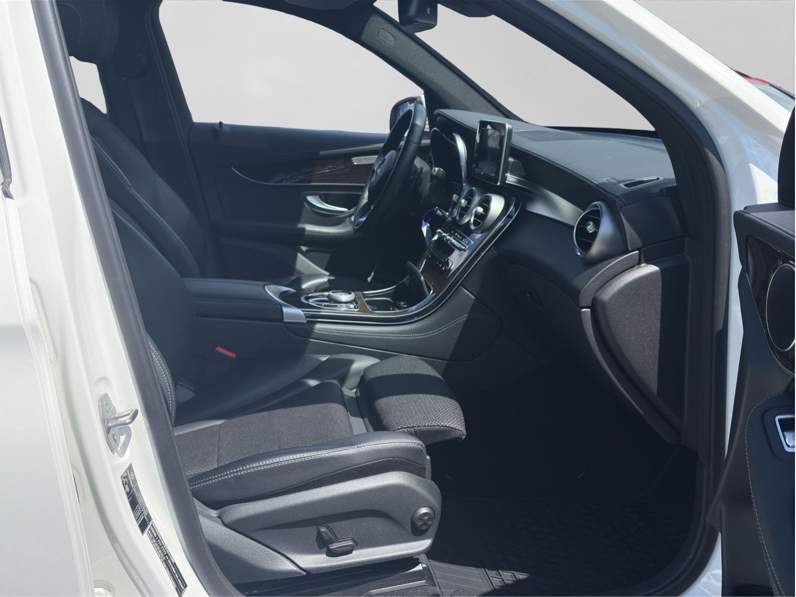 Mercedes-Benz GLC 220 – Bild 4
