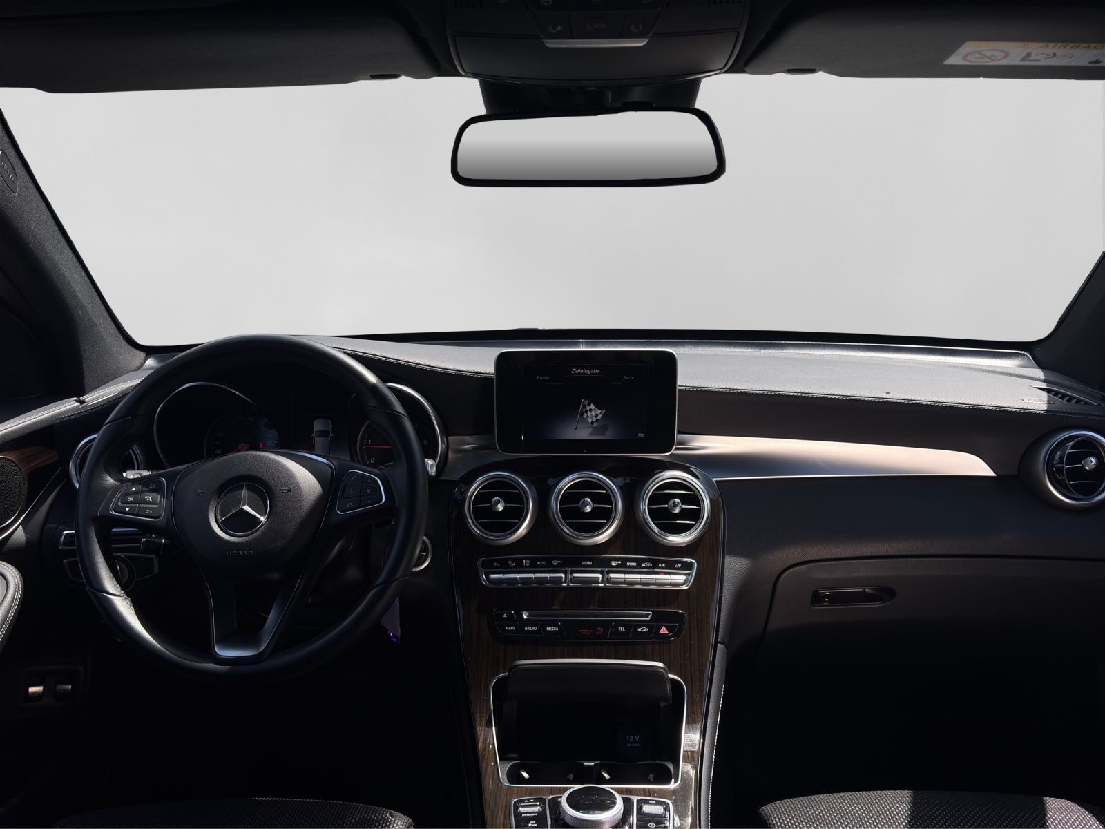 Mercedes-Benz GLC 220 – Bild 5