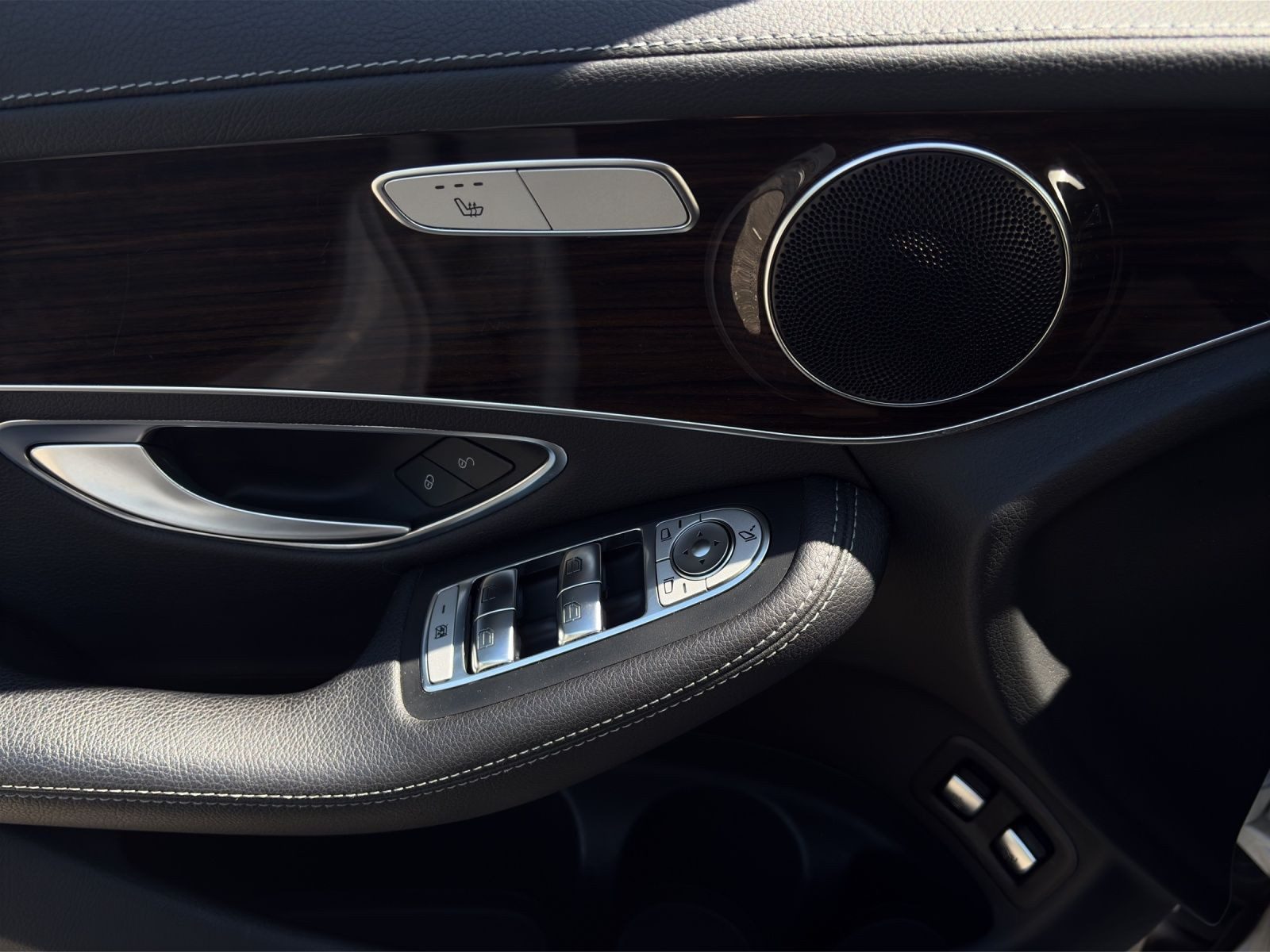 Mercedes-Benz GLC 220 – Bild 8