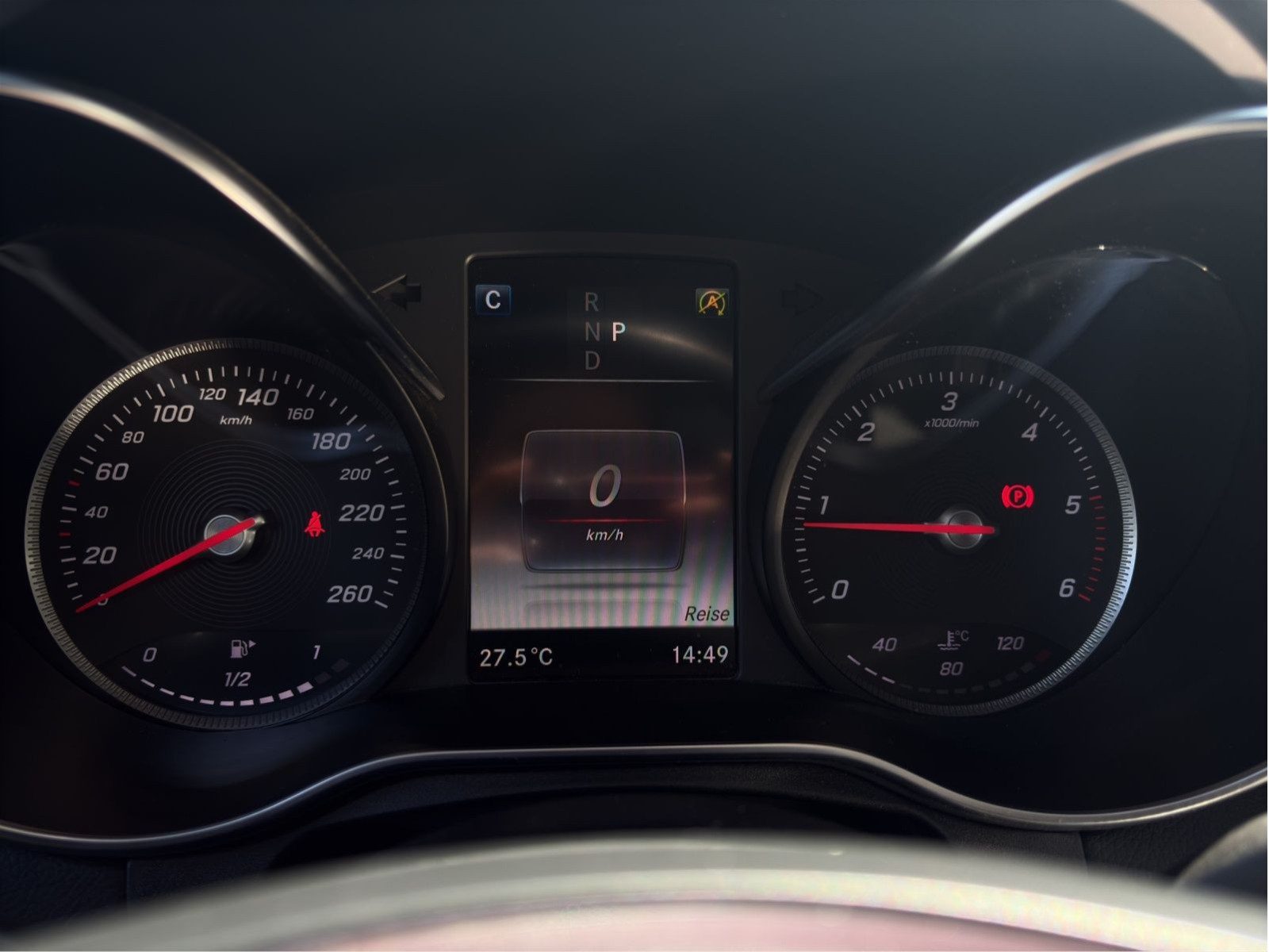 Mercedes-Benz GLC 220 – Bild 10