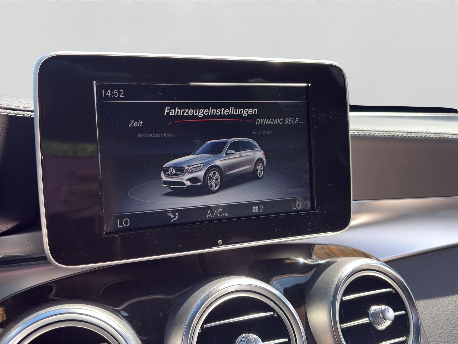 Mercedes-Benz GLC 220 – Bild 15
