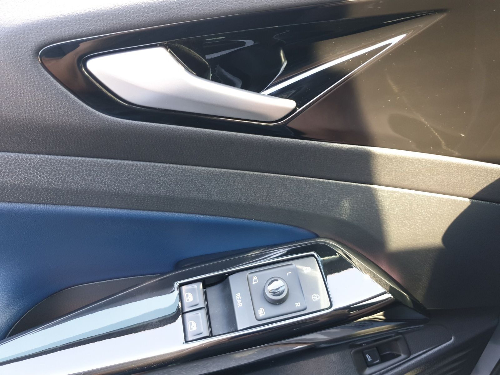 Volkswagen ID.4 – Foto 8