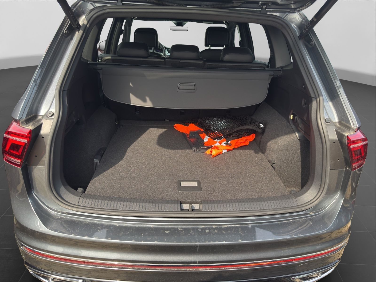 Volkswagen Tiguan Allspace – Bild 17