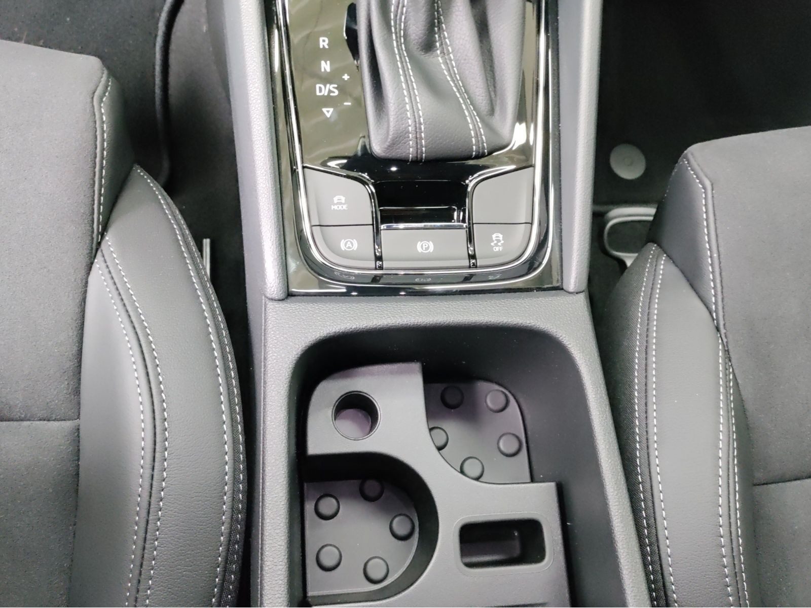 Skoda Karoq – Foto 11