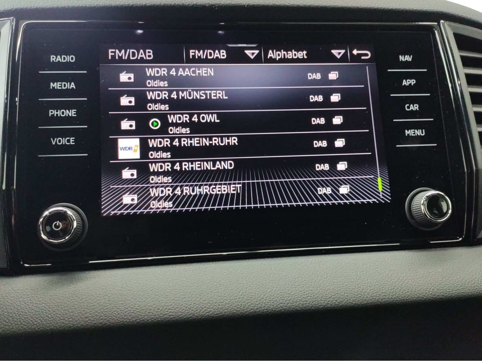 Skoda Karoq – Foto 13