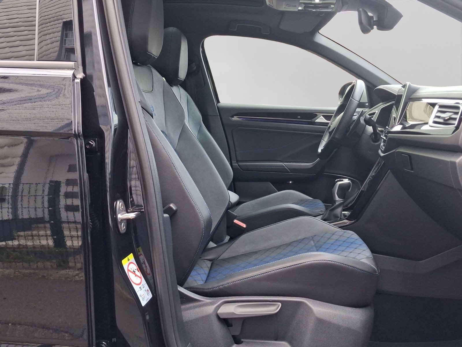 Volkswagen T-Roc – Foto 4
