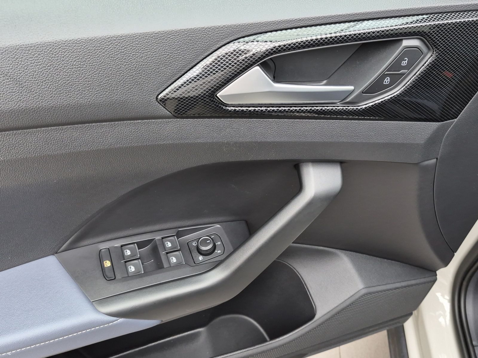 Volkswagen T-Cross – Bild 8