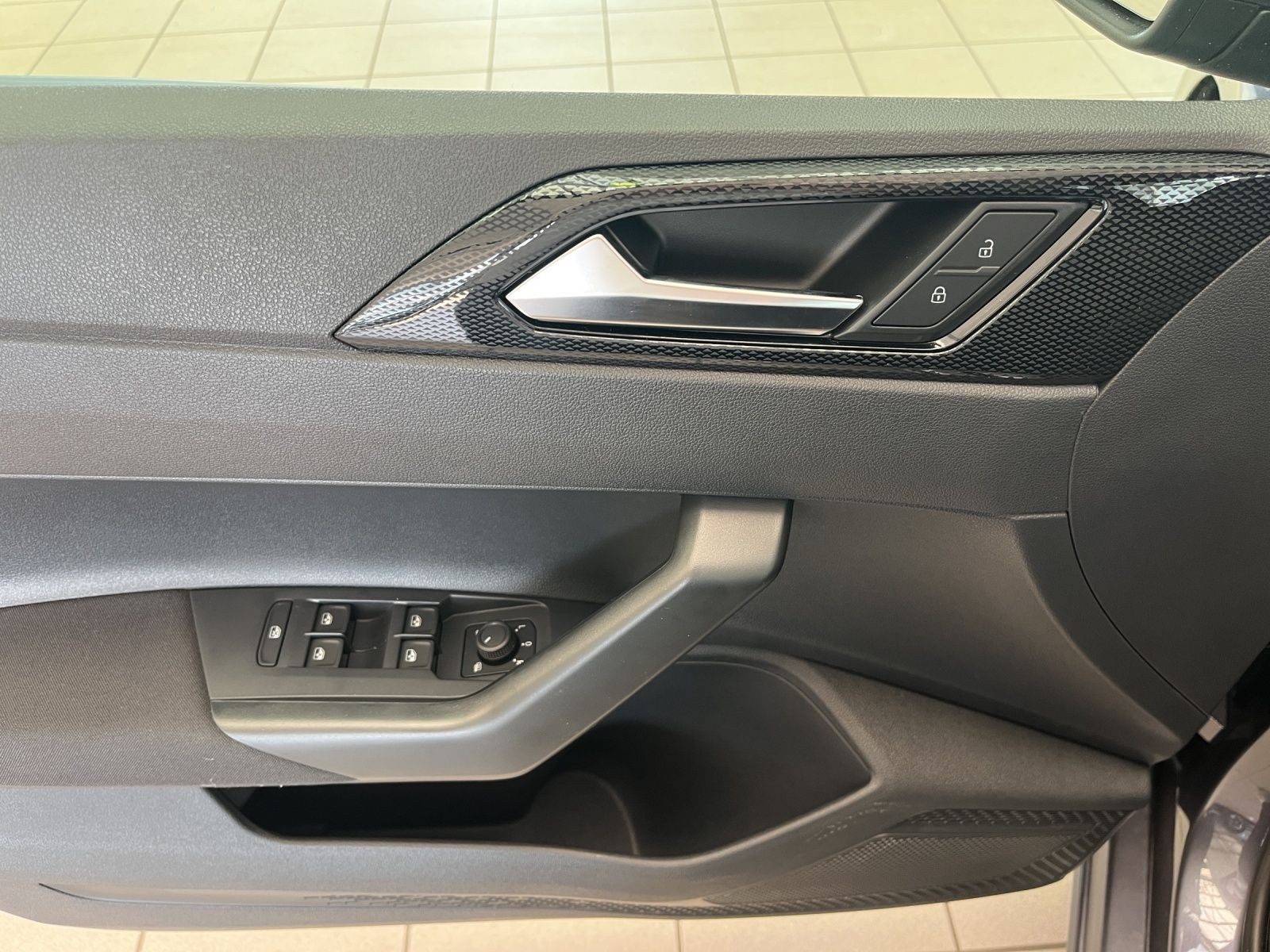 Volkswagen Polo – Bild 8