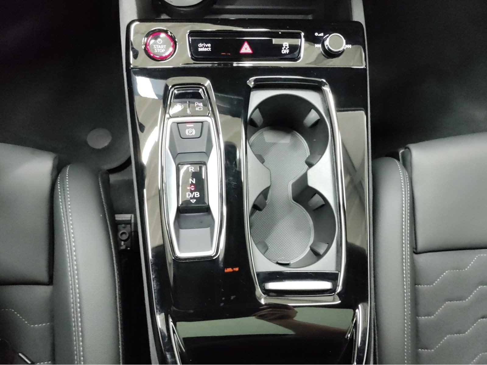 Audi S6 Sportback e-tron – Foto 11