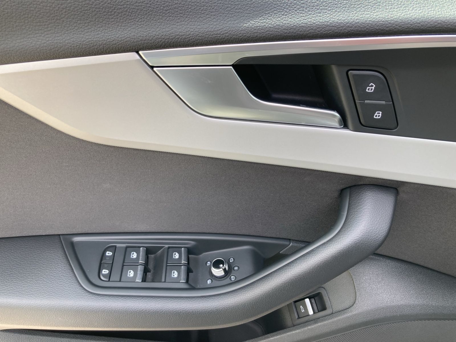 Audi A4 – Bild 8