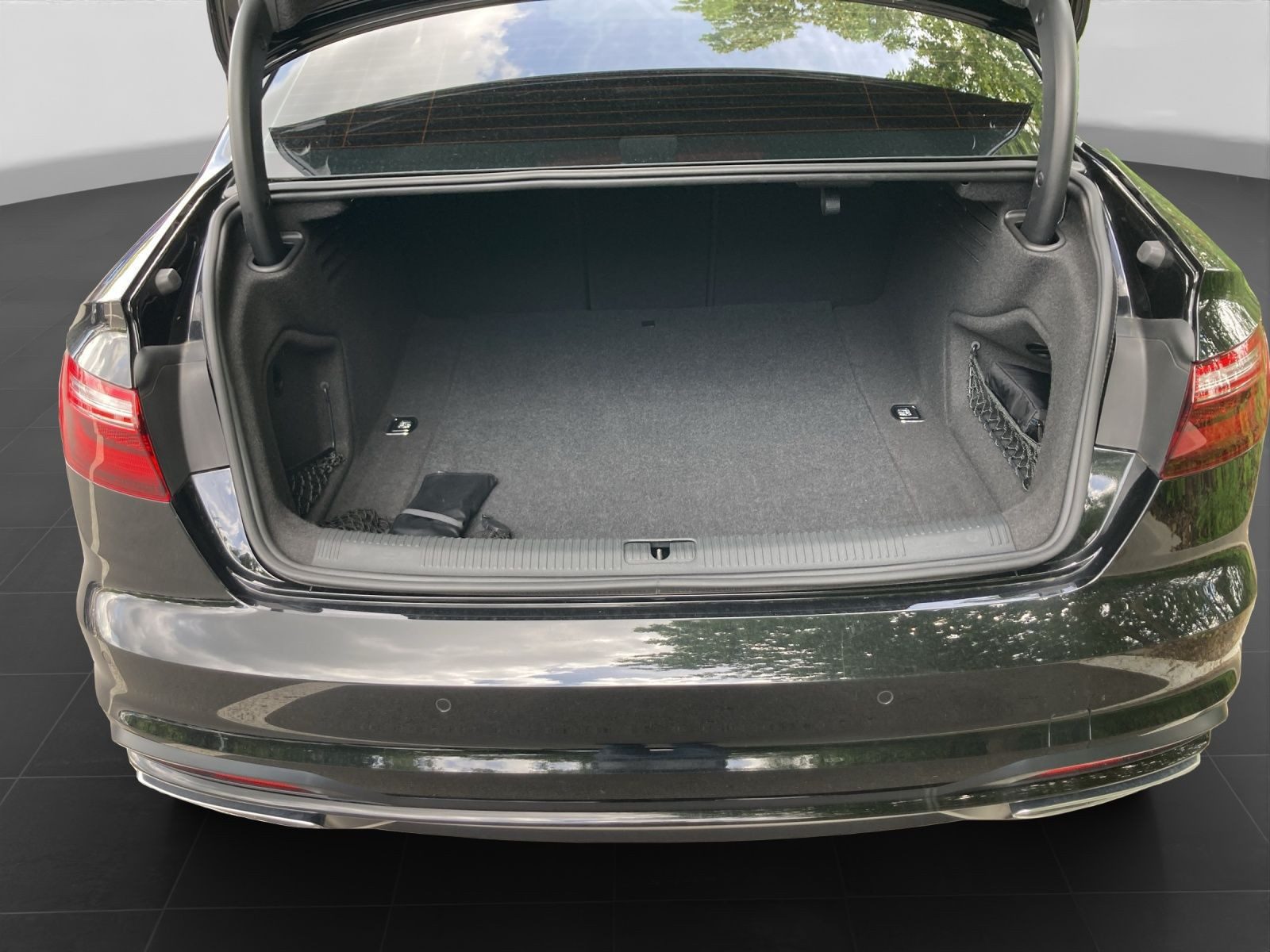 Audi A4 – Bild 17