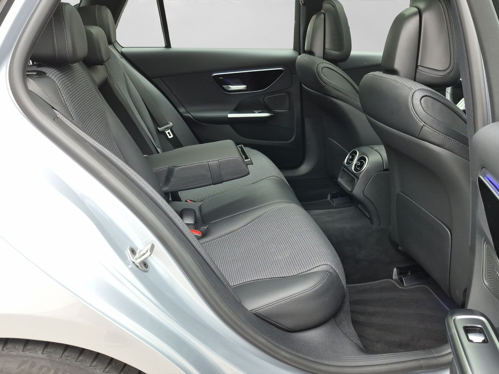 Mercedes-Benz C 220 – Bild 6
