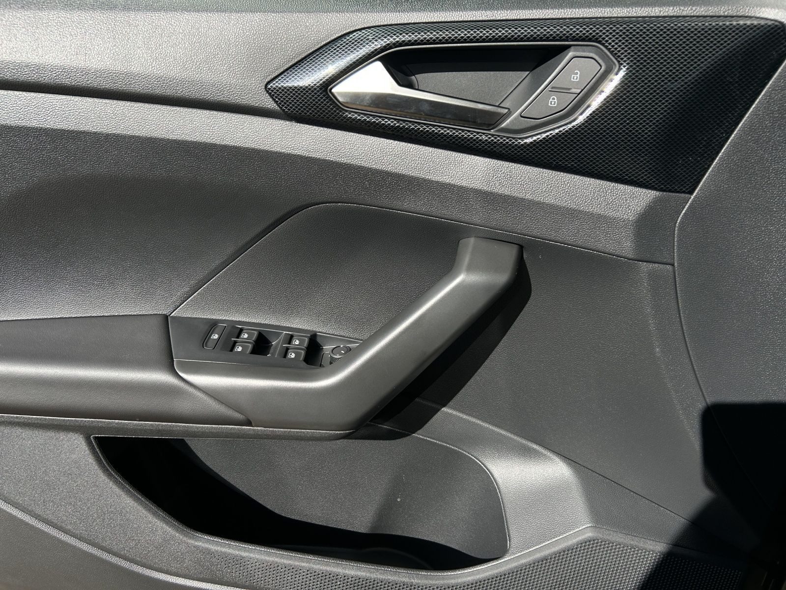 Volkswagen T-Cross – Bild 8