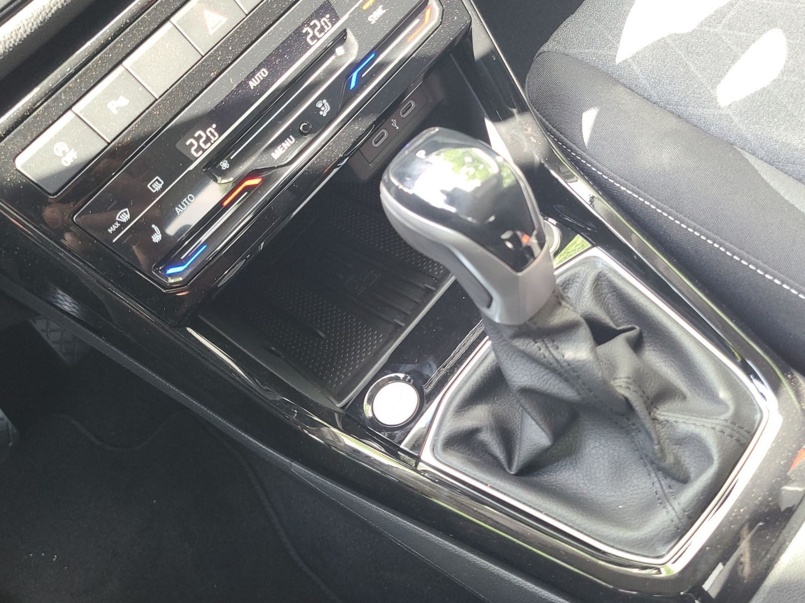 Volkswagen T-Cross – Foto 11