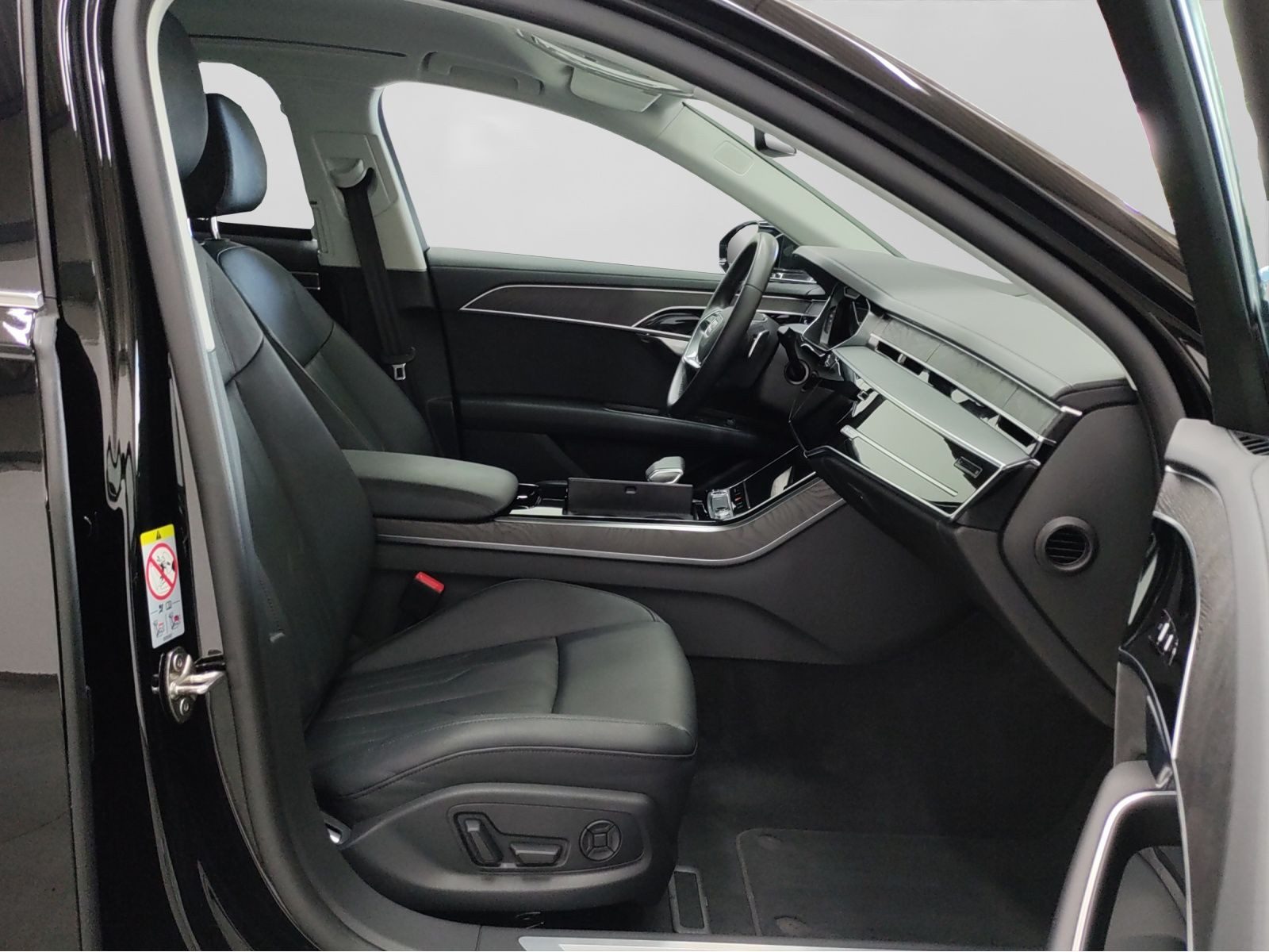 Audi A8 – Bild 4
