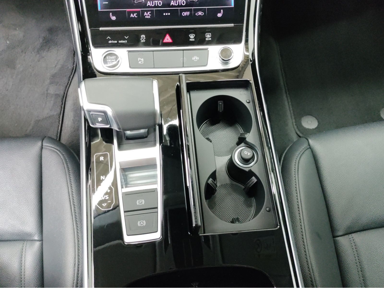 Audi A8 – Bild 11