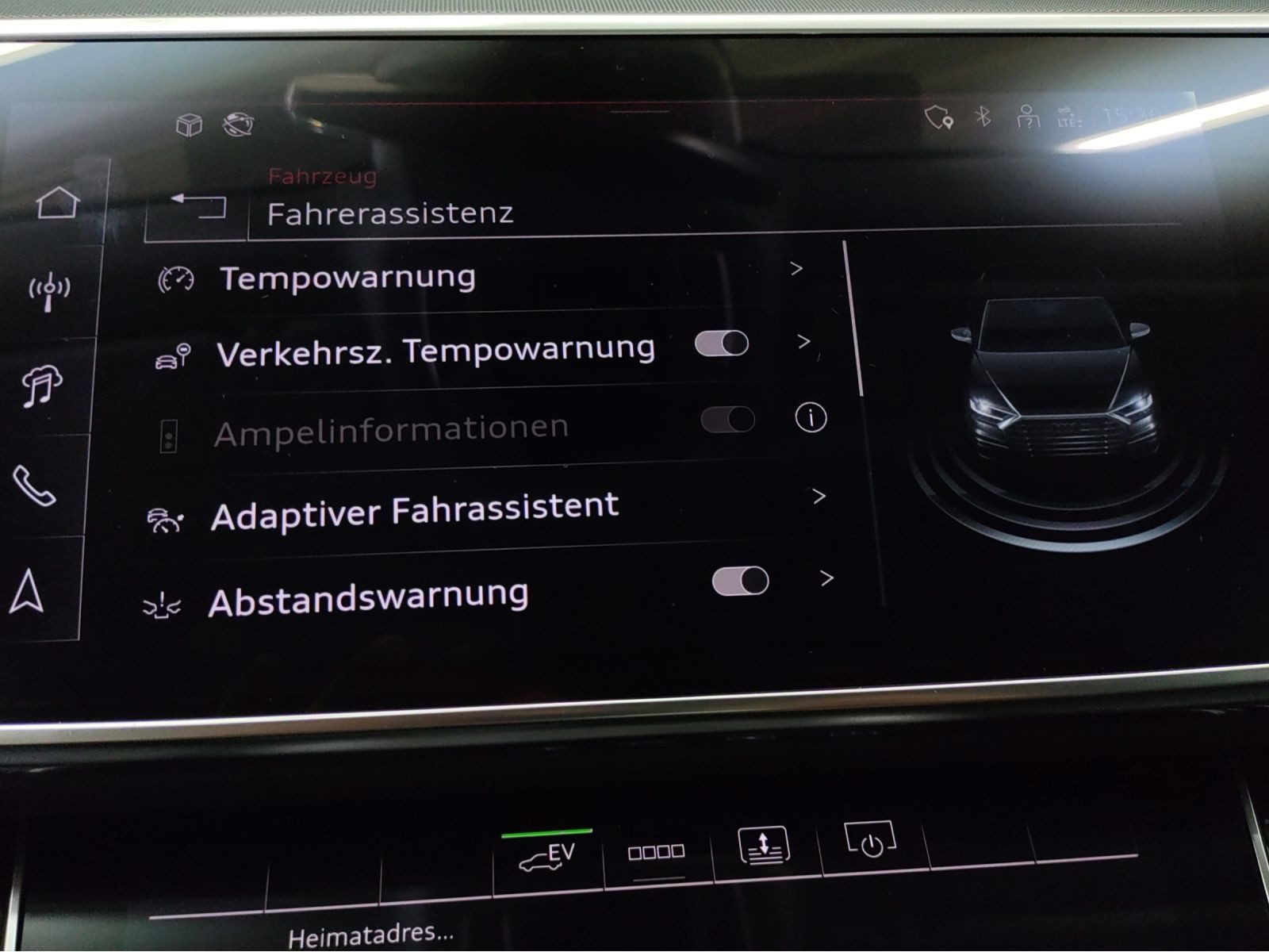 Audi A8 – Bild 12