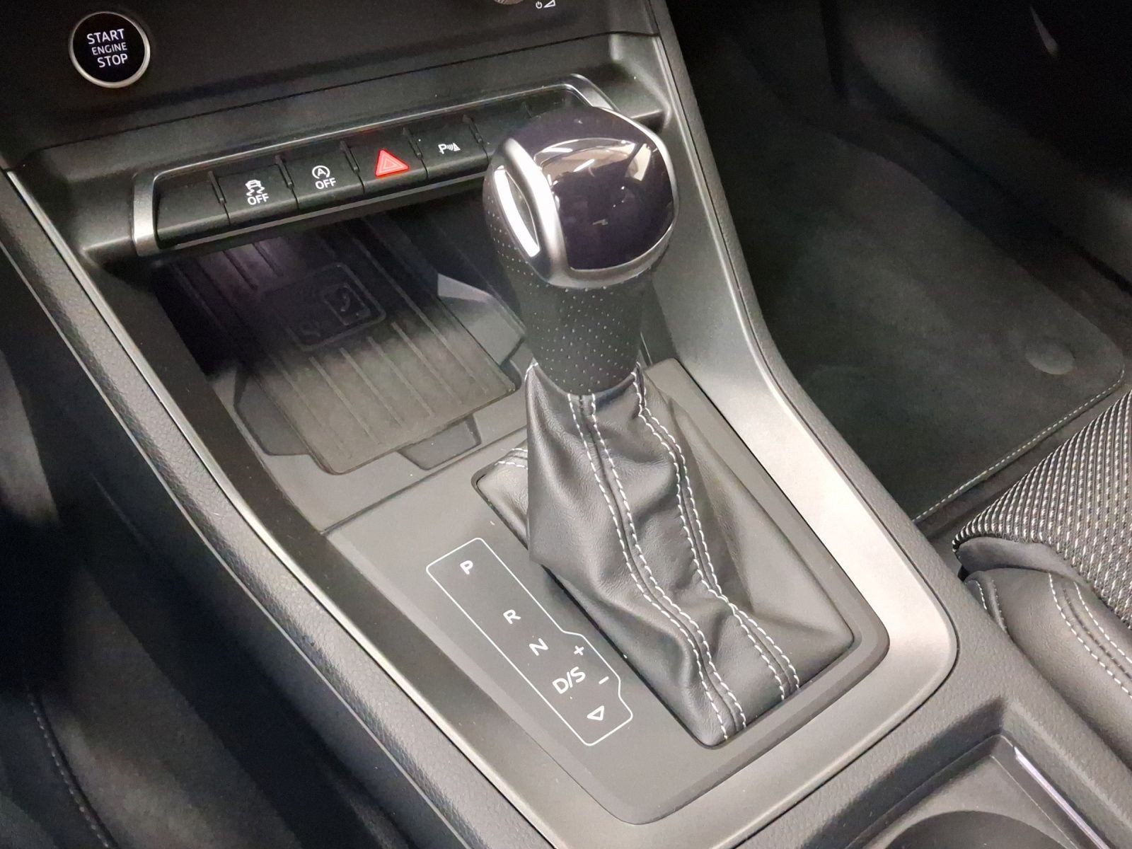 Audi Q3 – Foto 11
