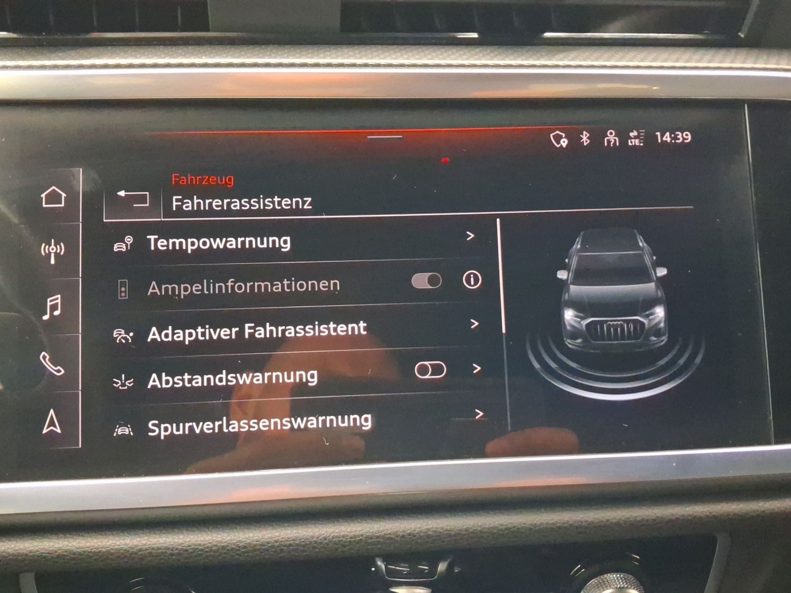 Audi Q3 – Foto 12