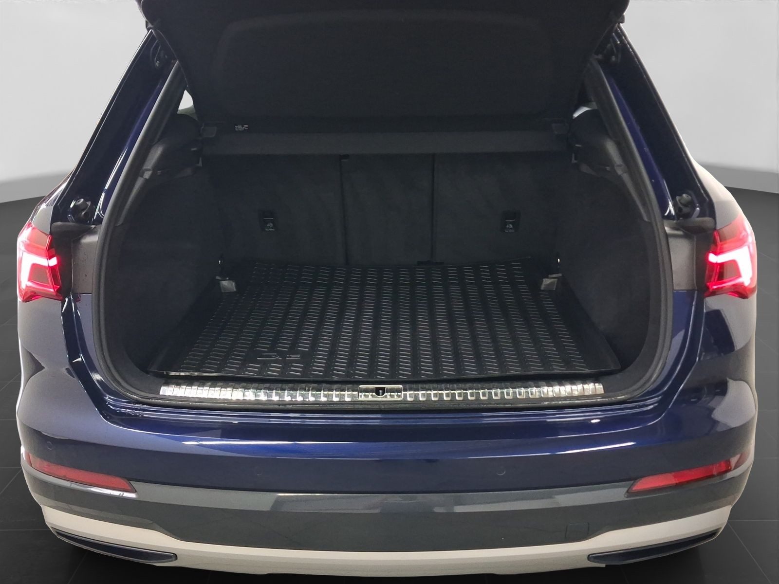 Audi Q3 – Foto 16