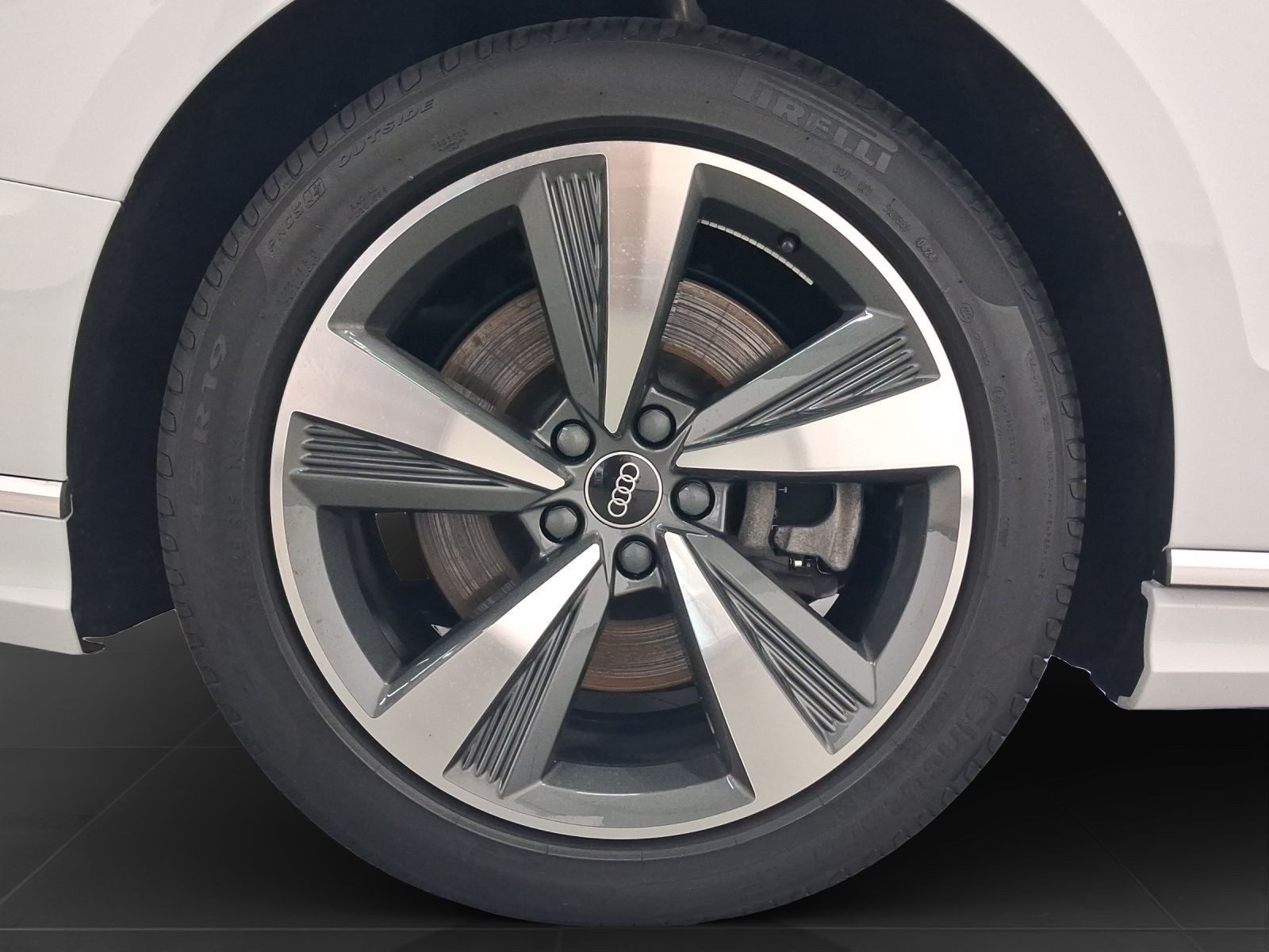 Audi A8 – Bild 7