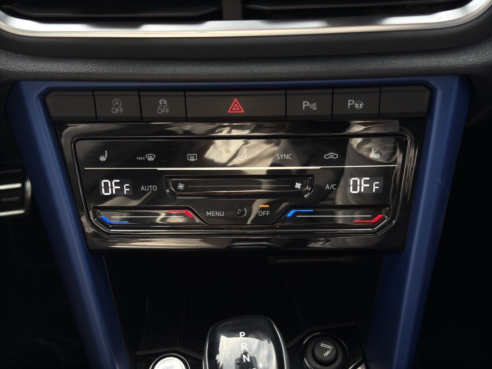 Volkswagen T-Roc – Foto 12