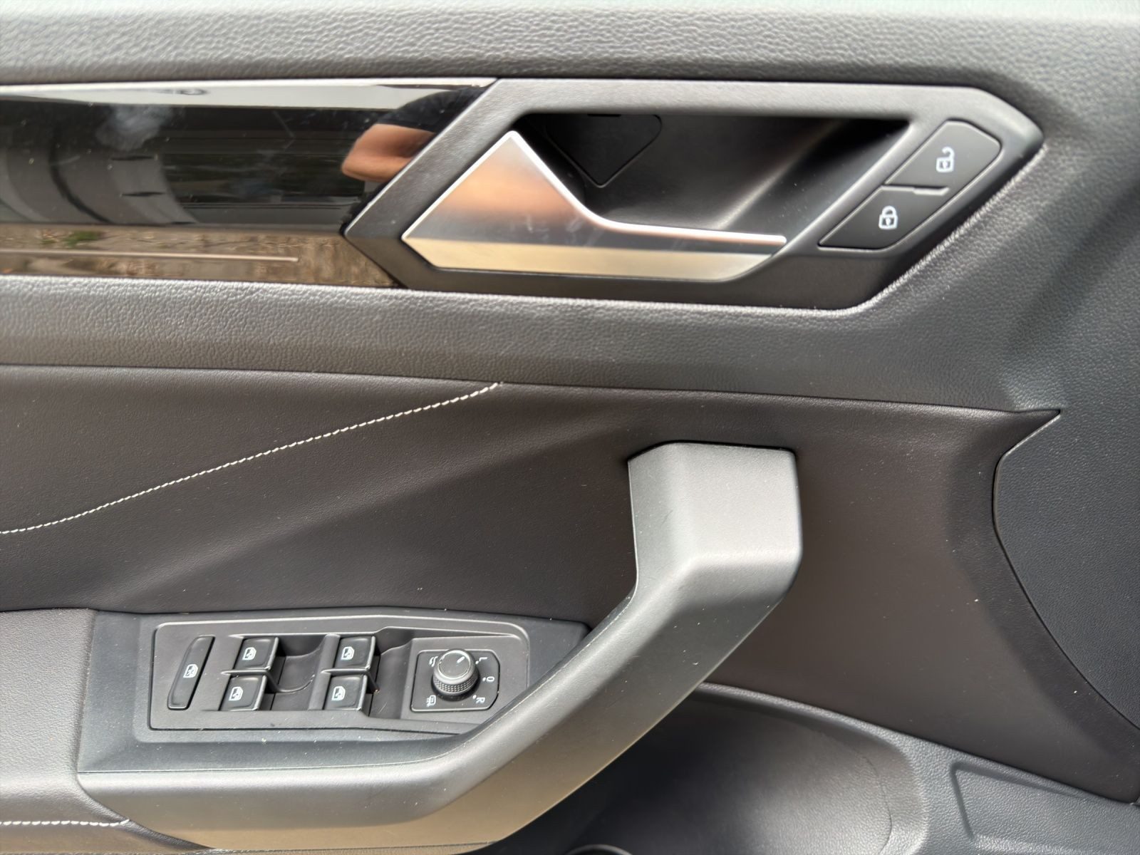 Volkswagen T-Roc – Bild 8