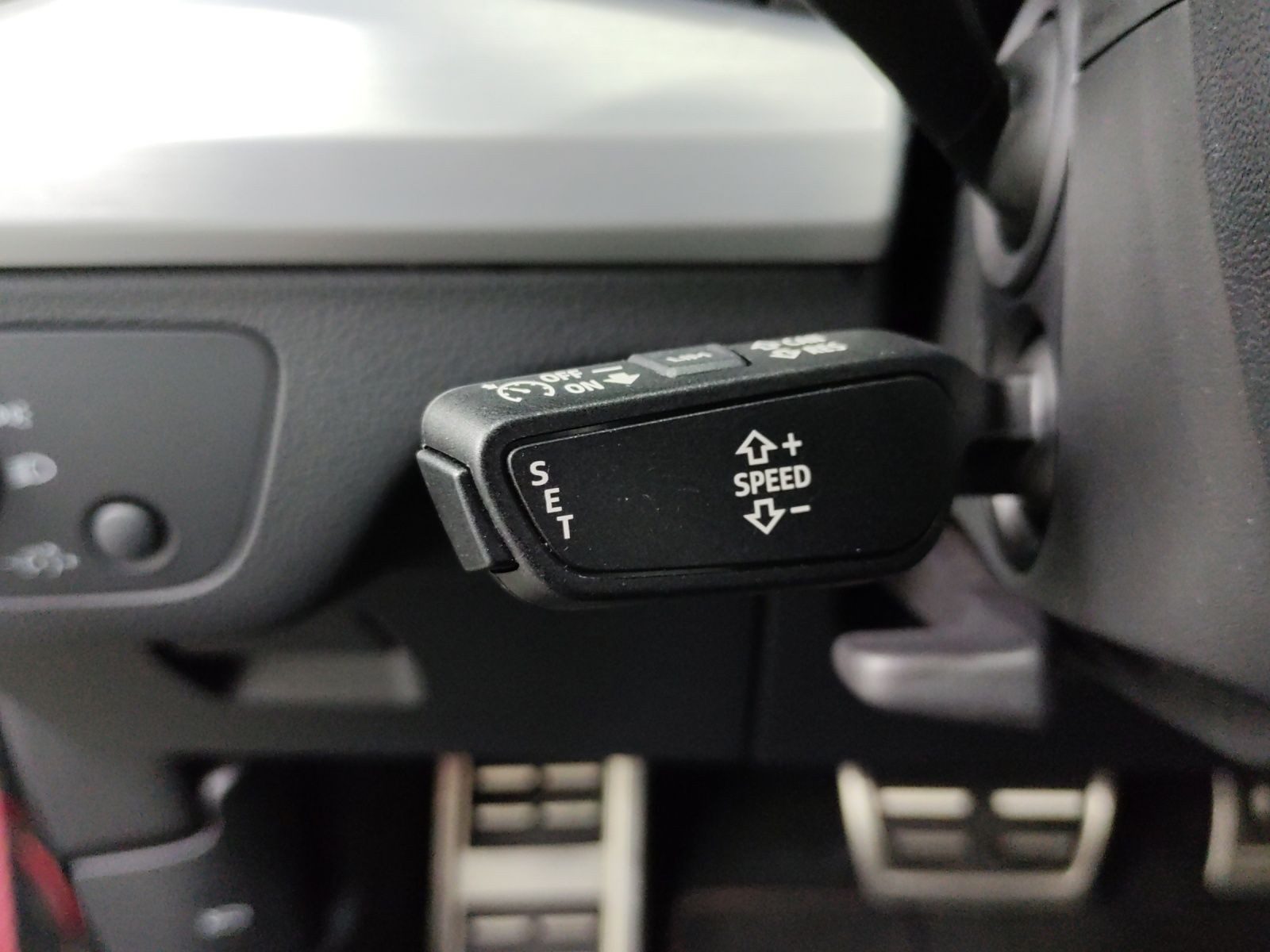 Audi SQ5 – Foto 18