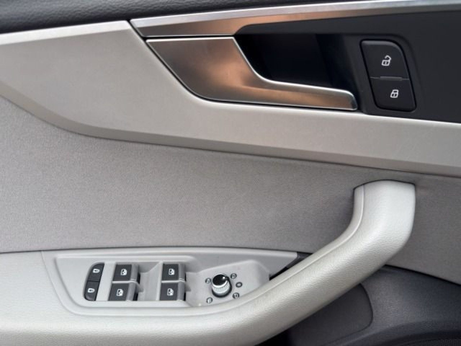Audi A4 Avant – Bild 8