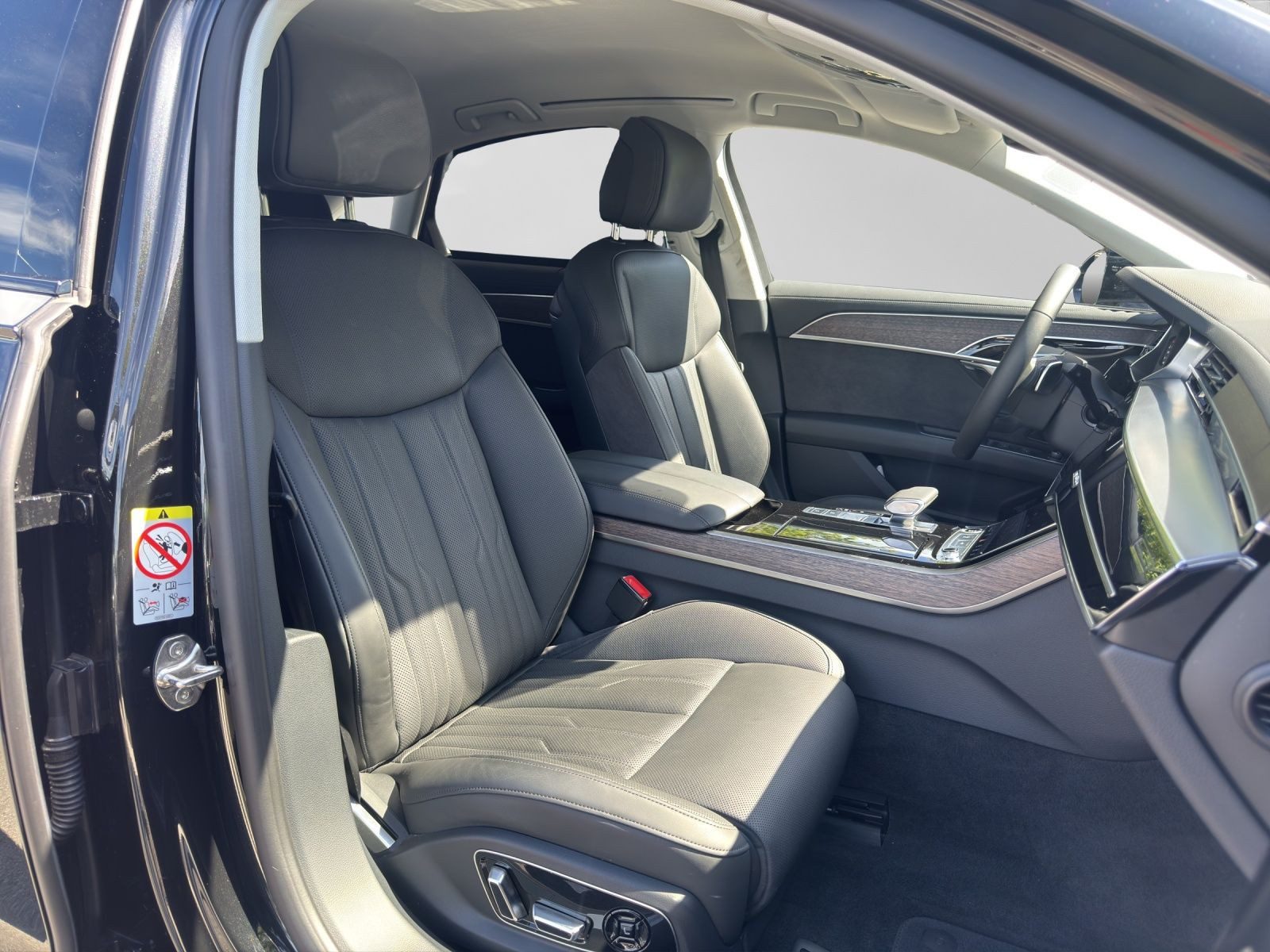 Audi A8 – Bild 4