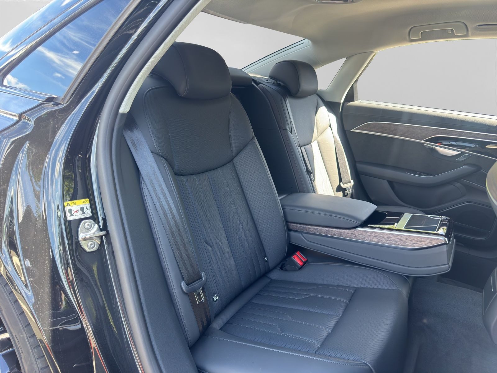 Audi A8 – Bild 5