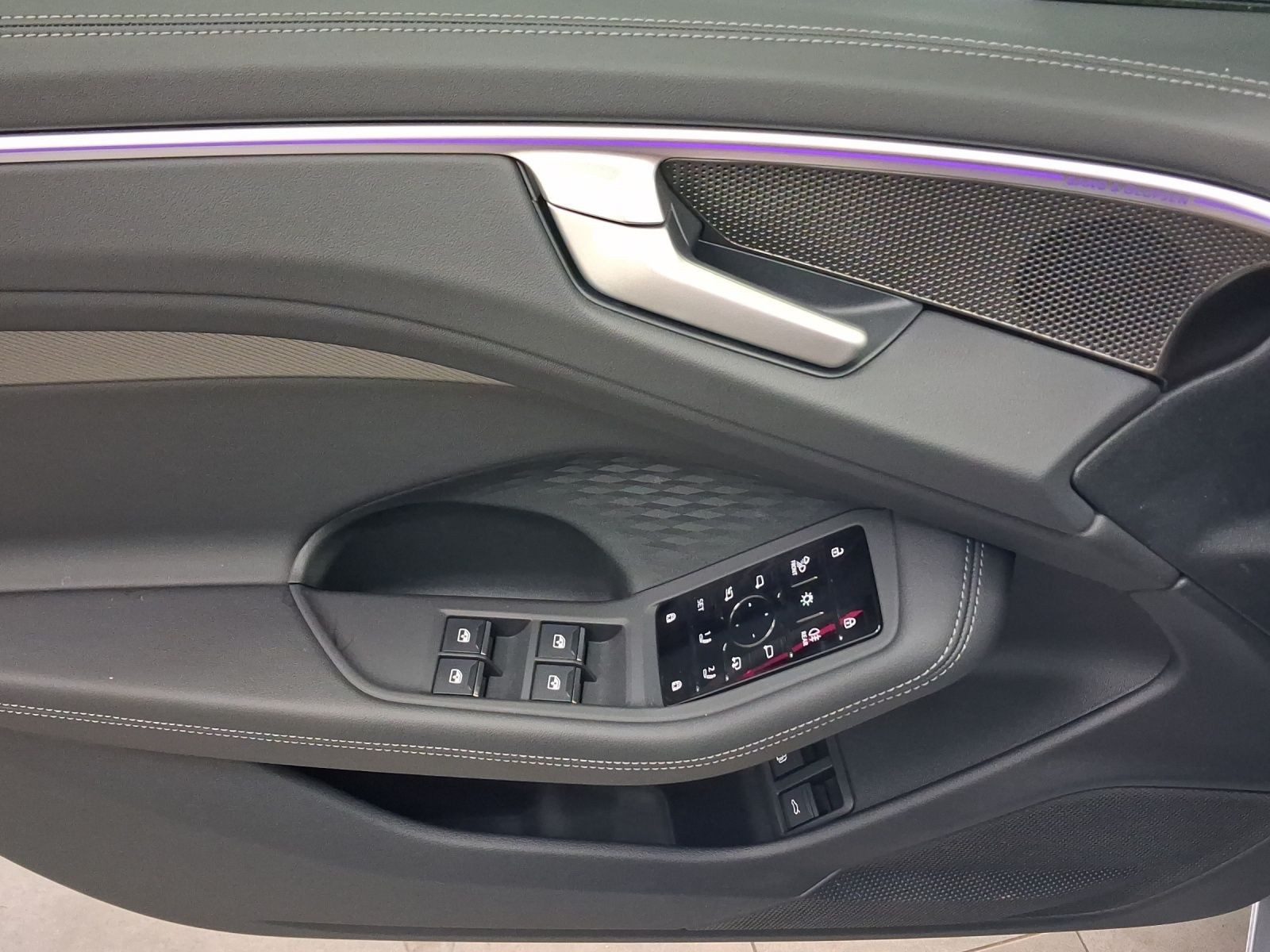Audi A6 Avant – Foto 8