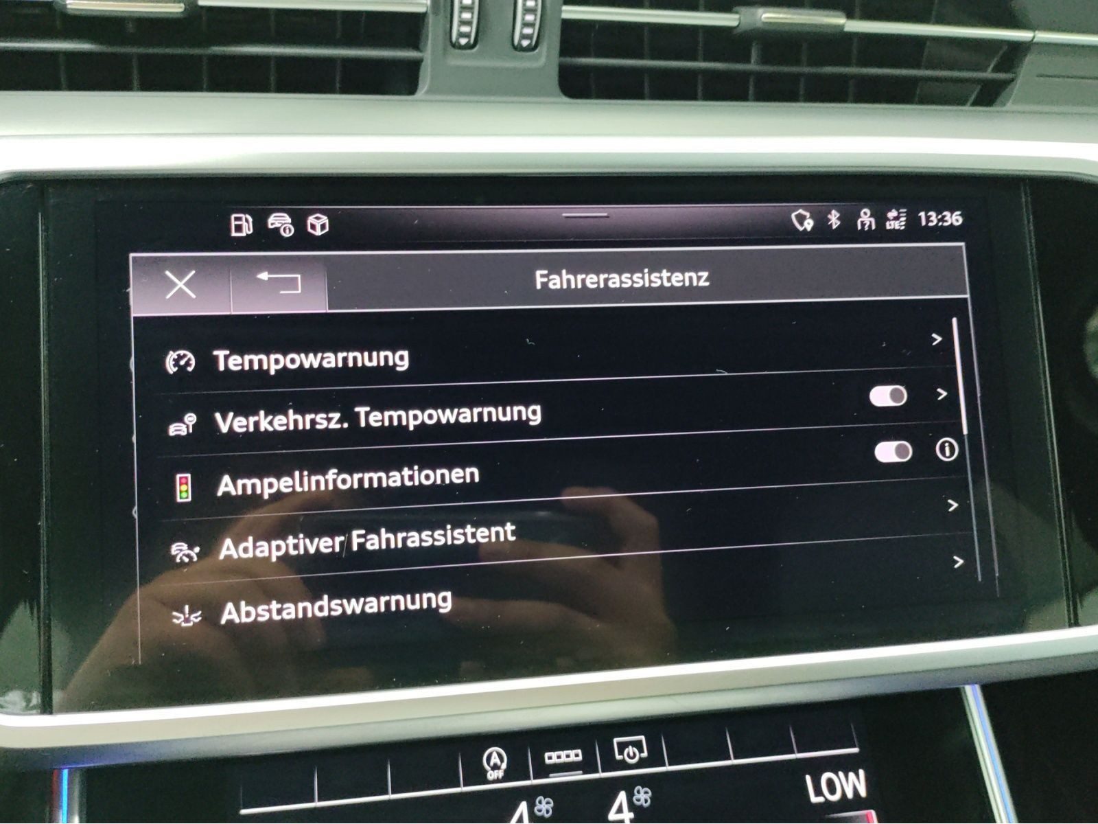 Audi S6 – Bild 11