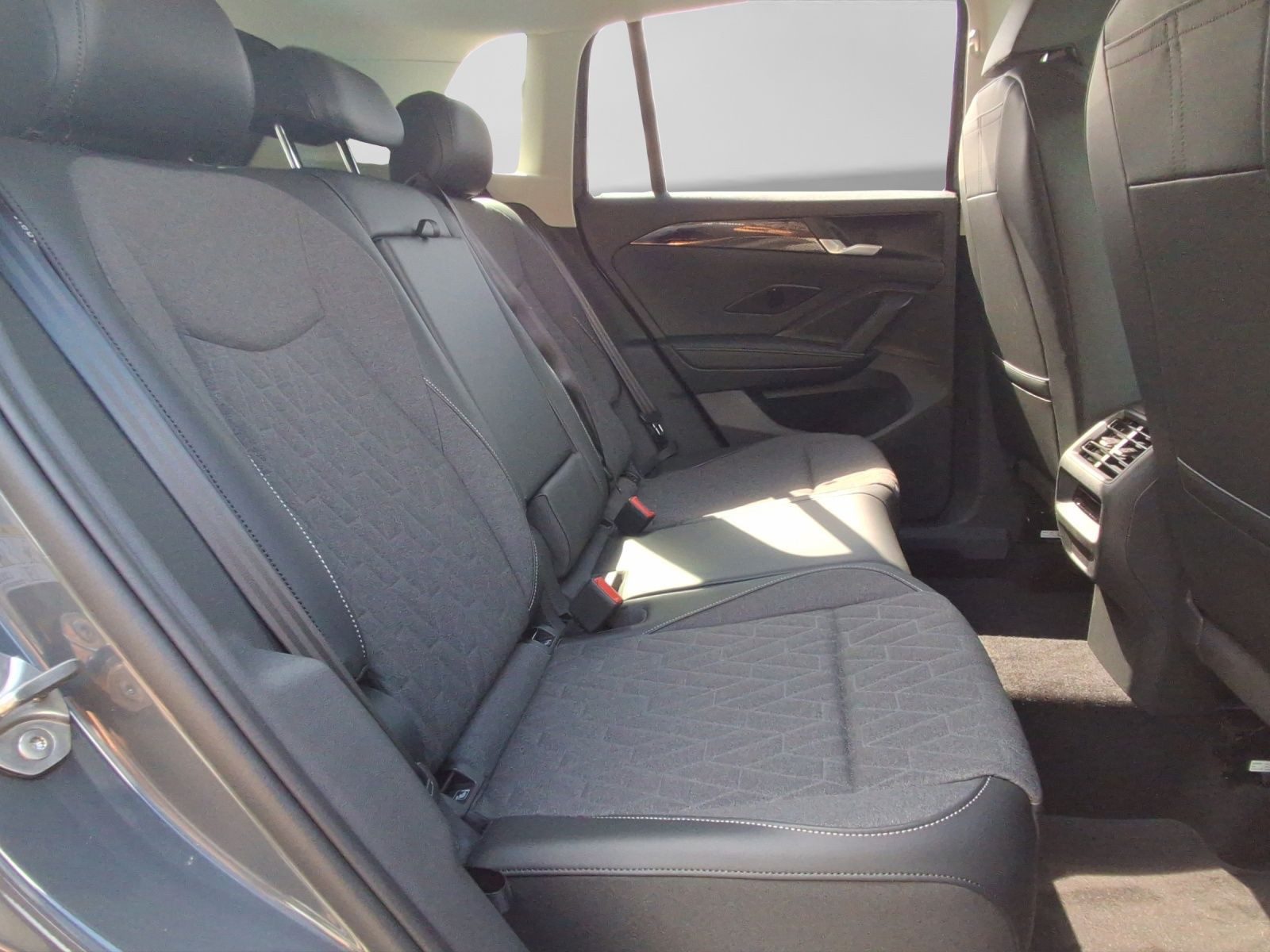 Volkswagen Tiguan – Foto 6