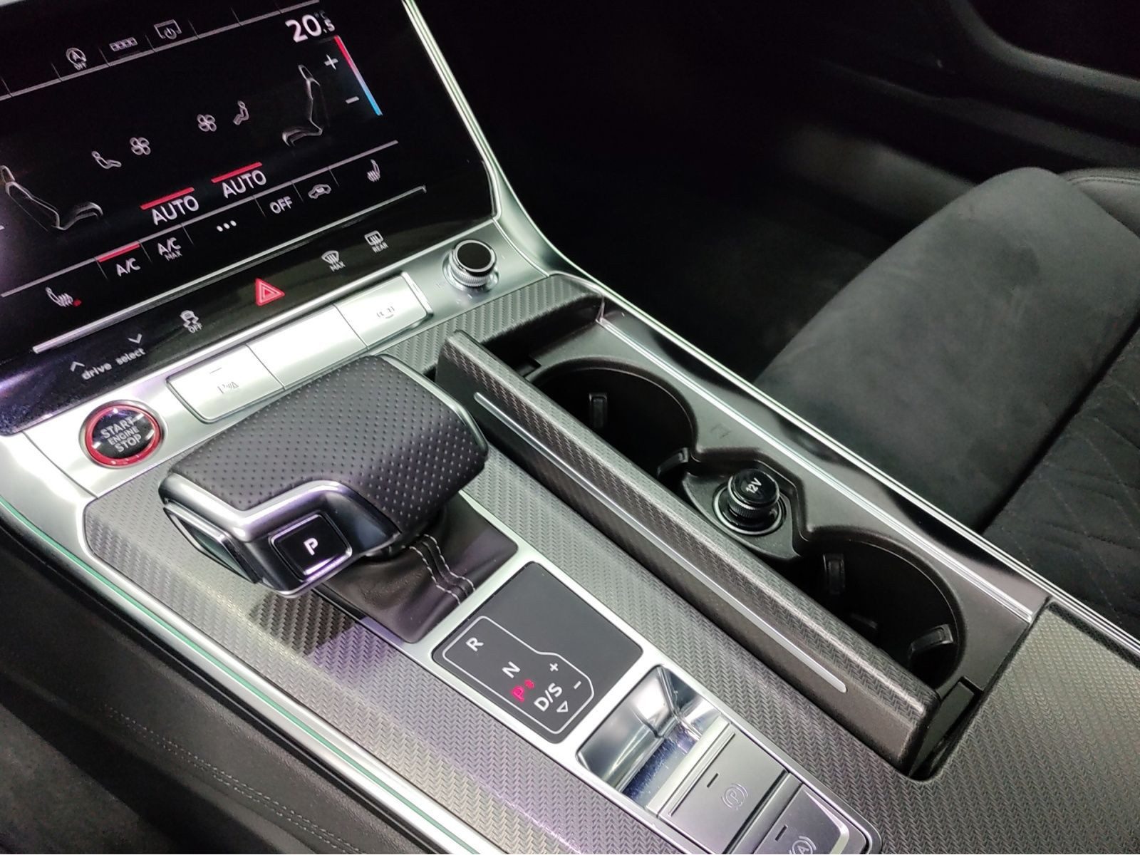 Audi RS 6 Avant – Foto 11