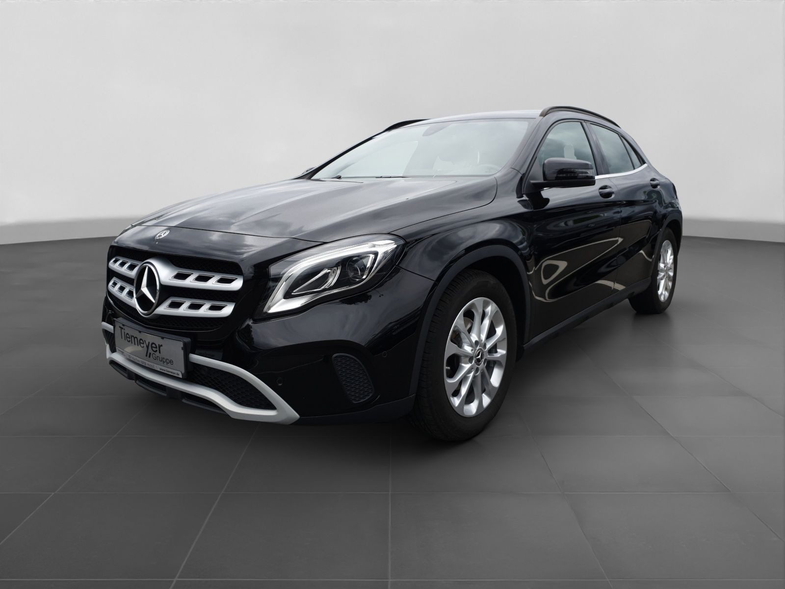 Mercedes-Benz GLA 180 – Bild 2