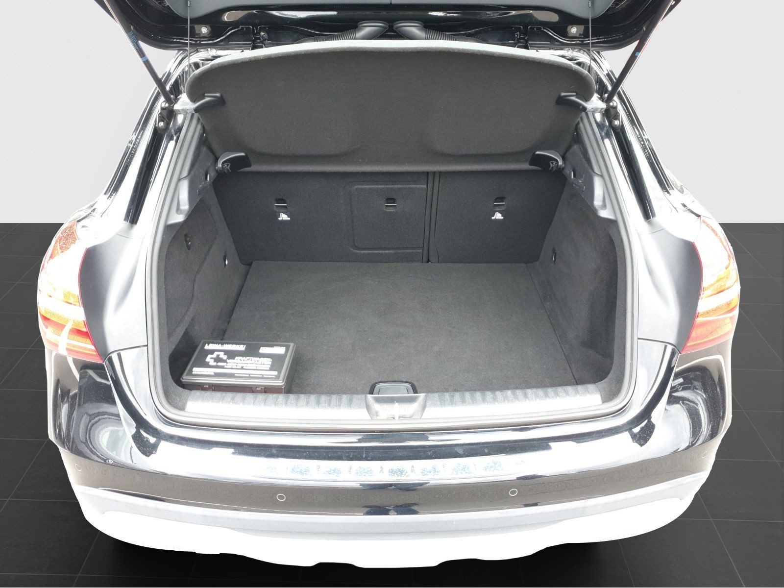 Mercedes-Benz GLA 180 – Bild 15