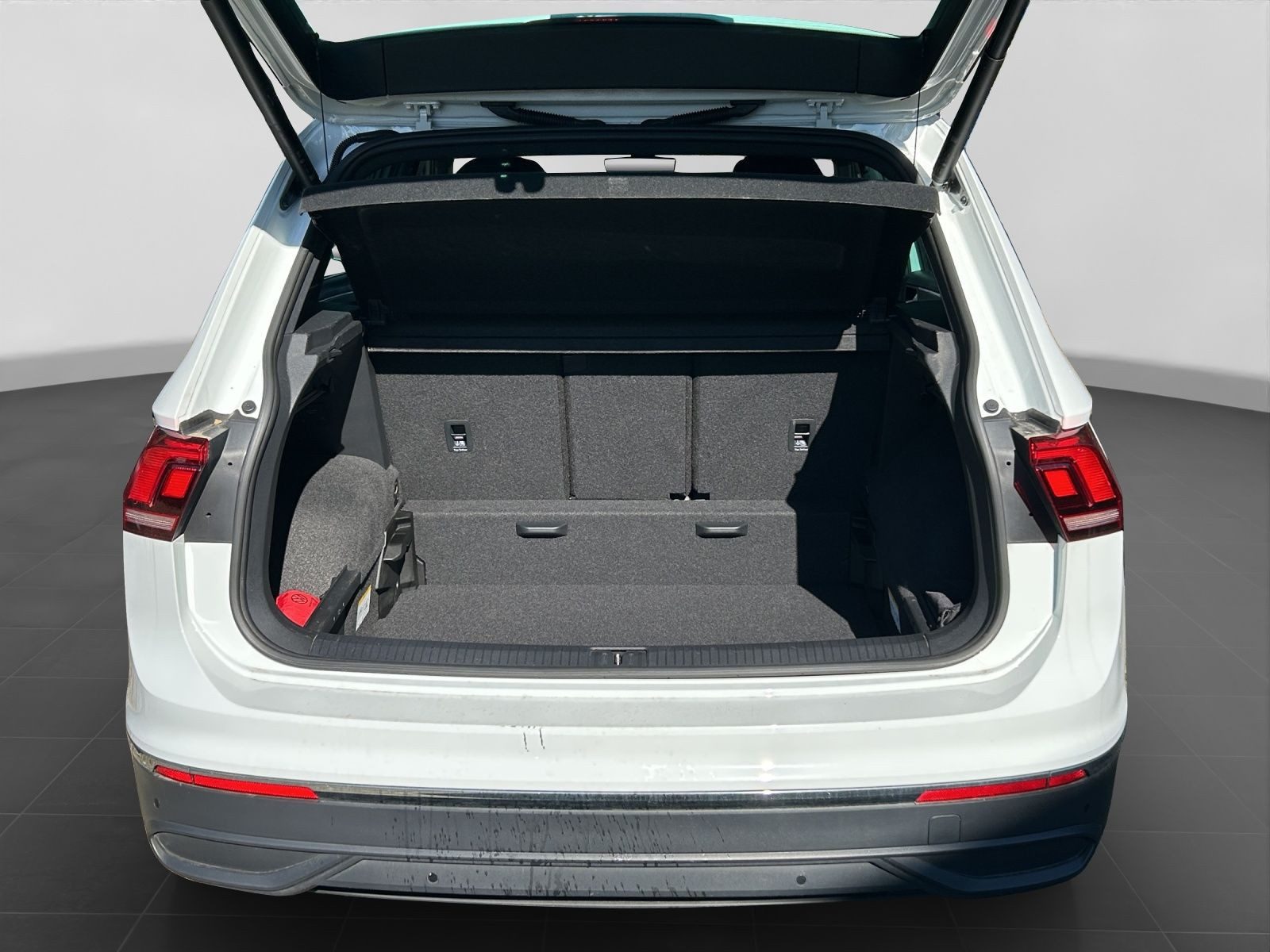 Volkswagen Tiguan – Bild 17