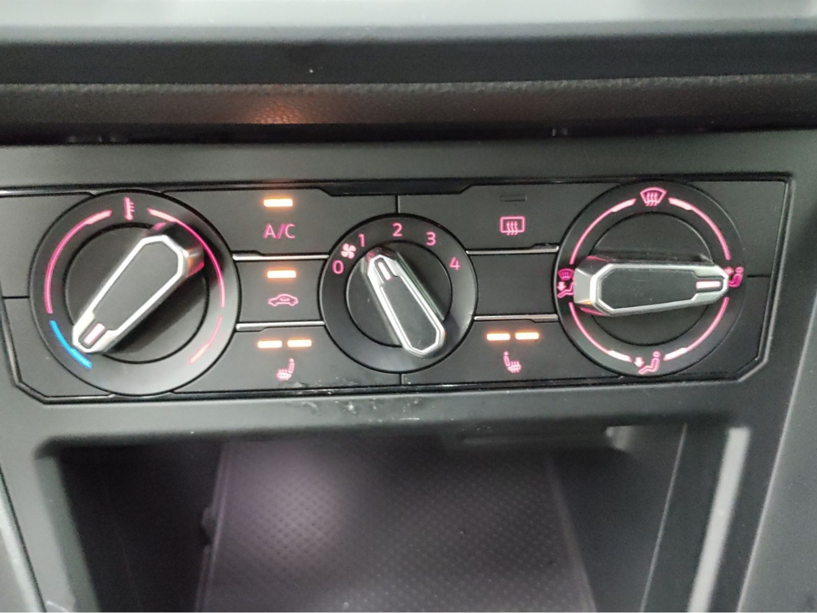 Volkswagen Polo – Foto 15
