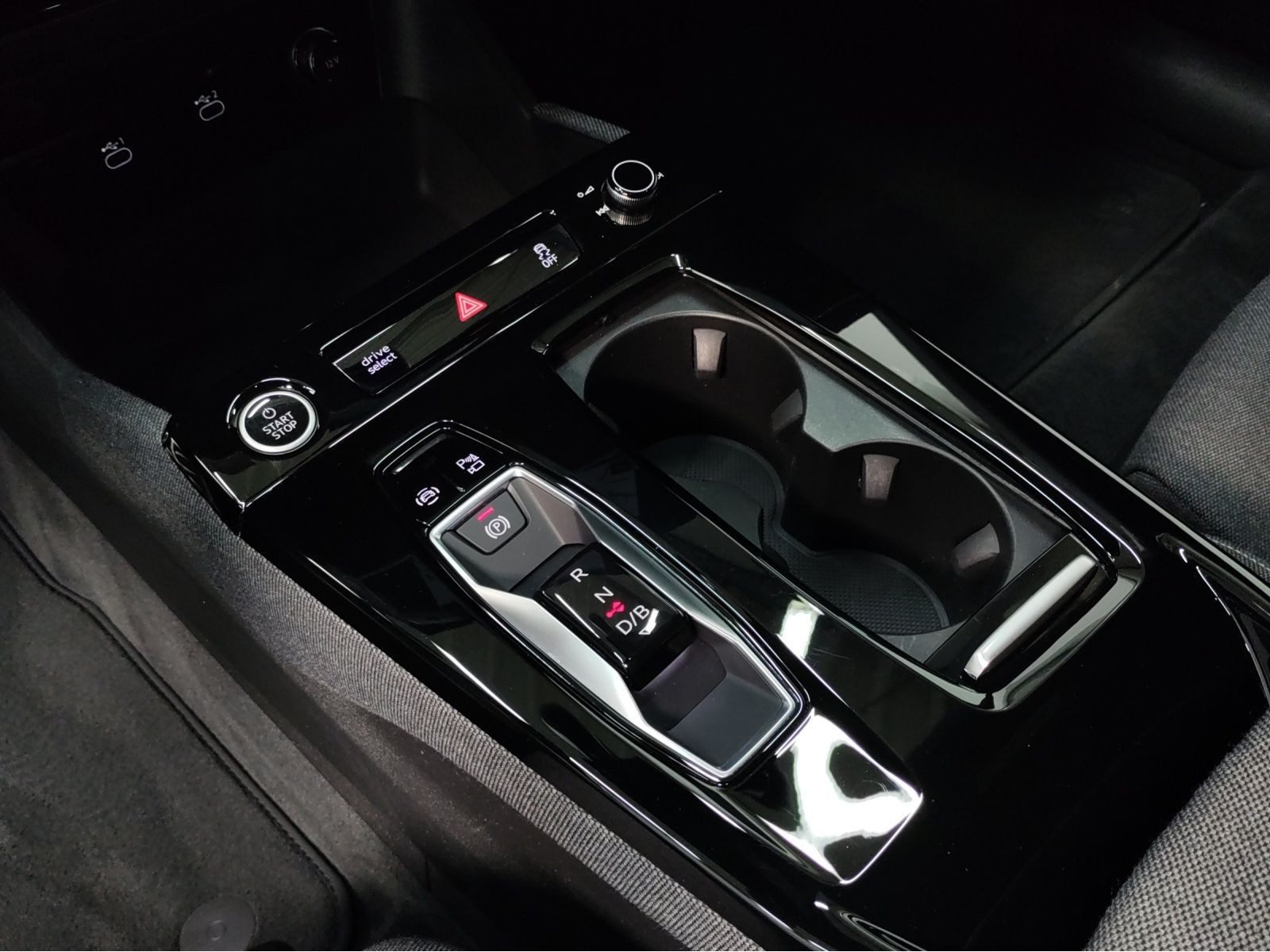 Audi A6 Sportback e-tron – Foto 11