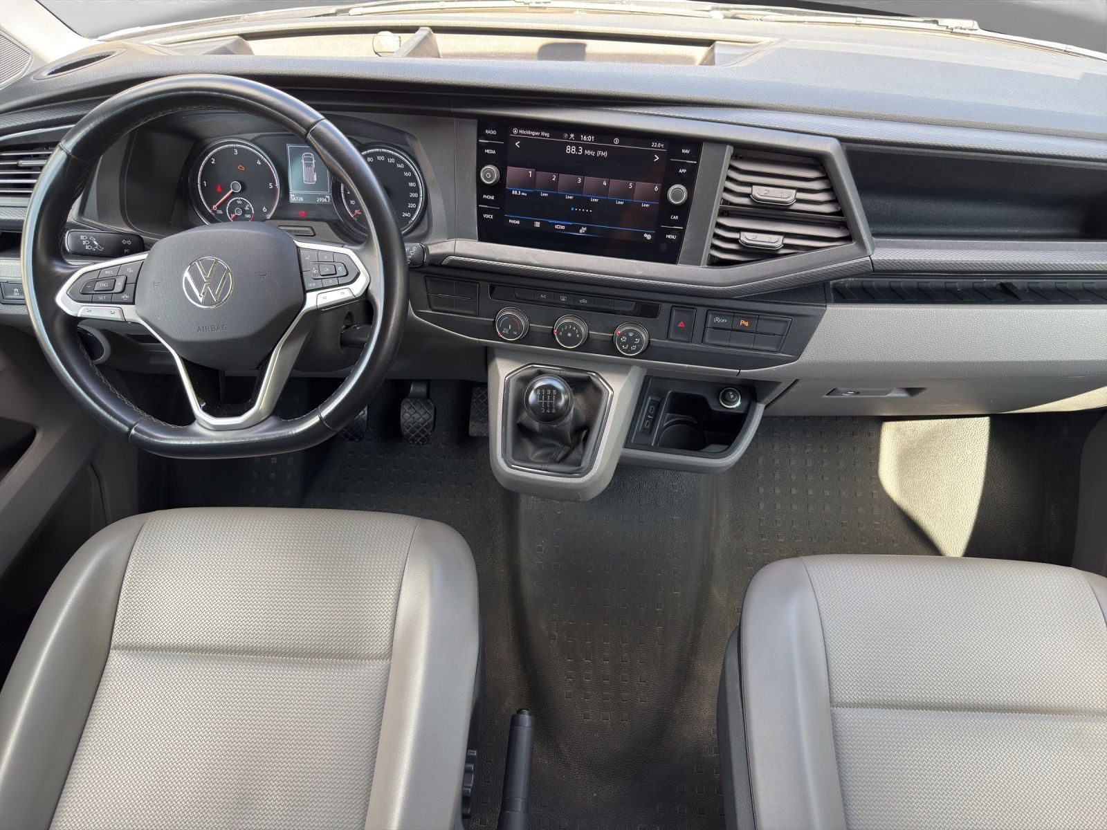 Volkswagen T6.1 Kombi – Bild 5