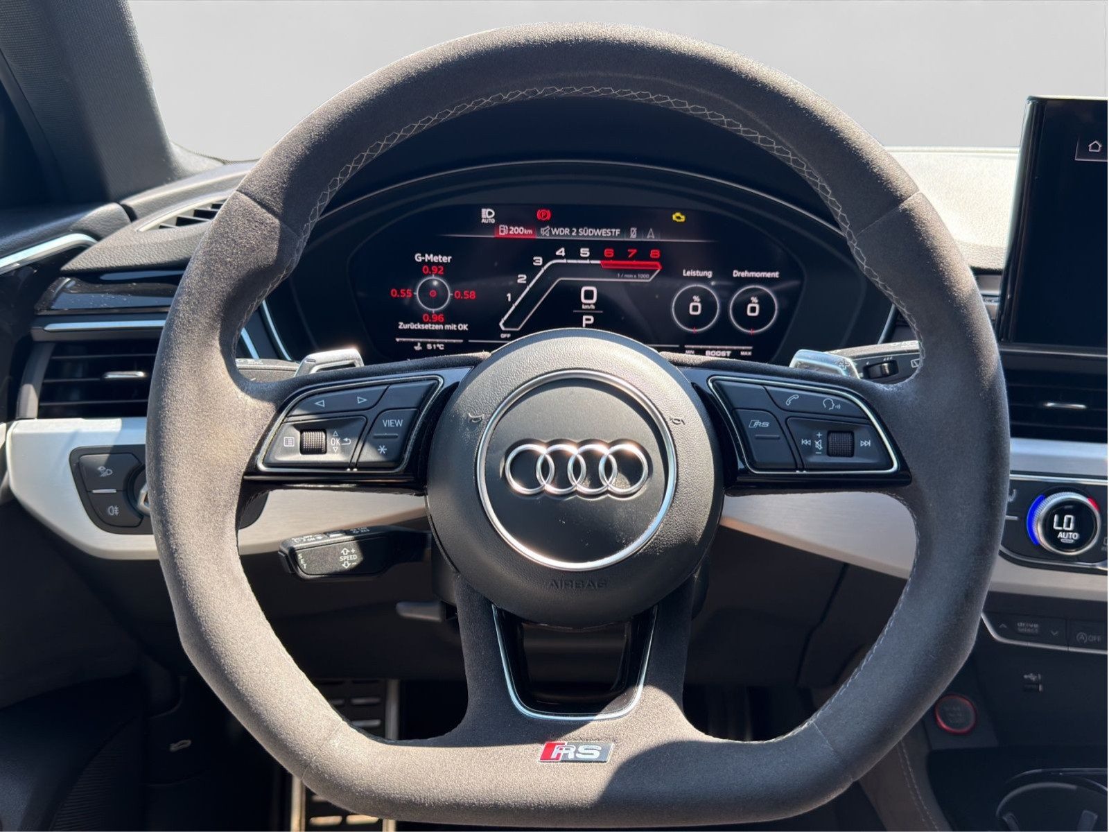 Audi RS 4 Avant – Foto 9