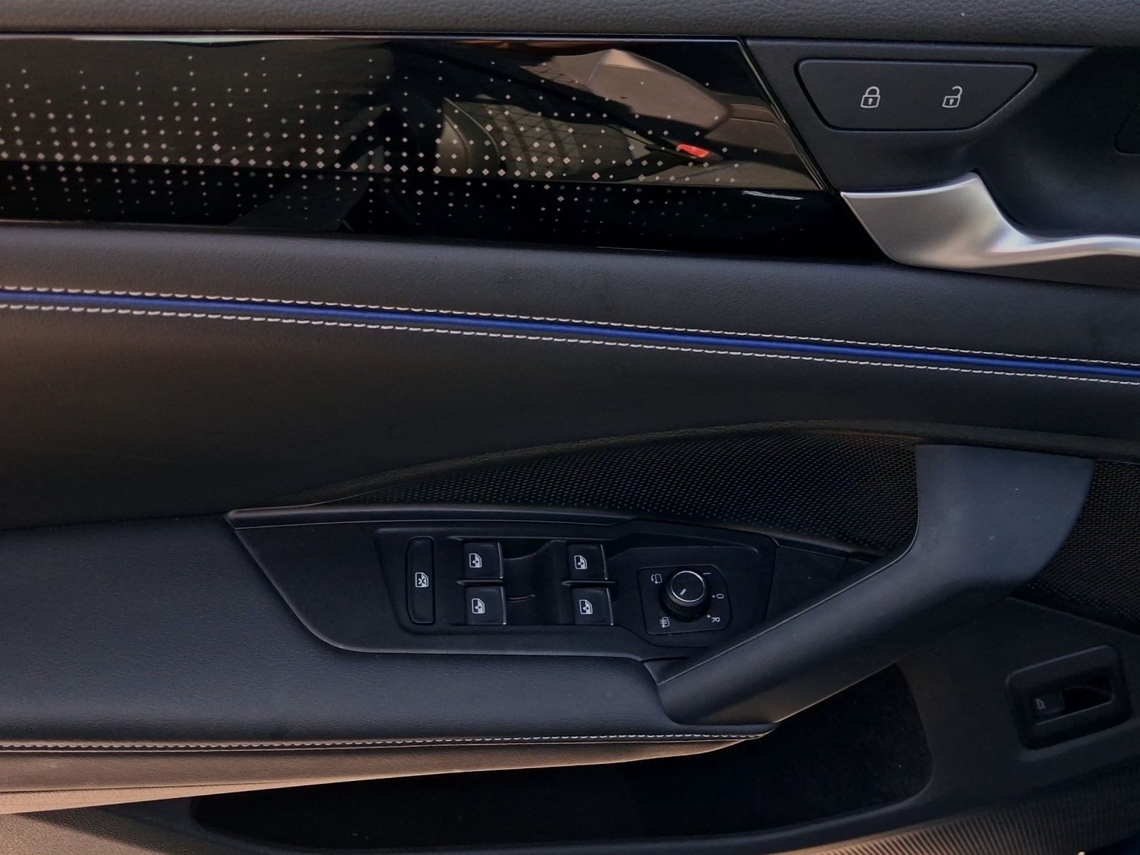 Volkswagen Tiguan – Bild 8