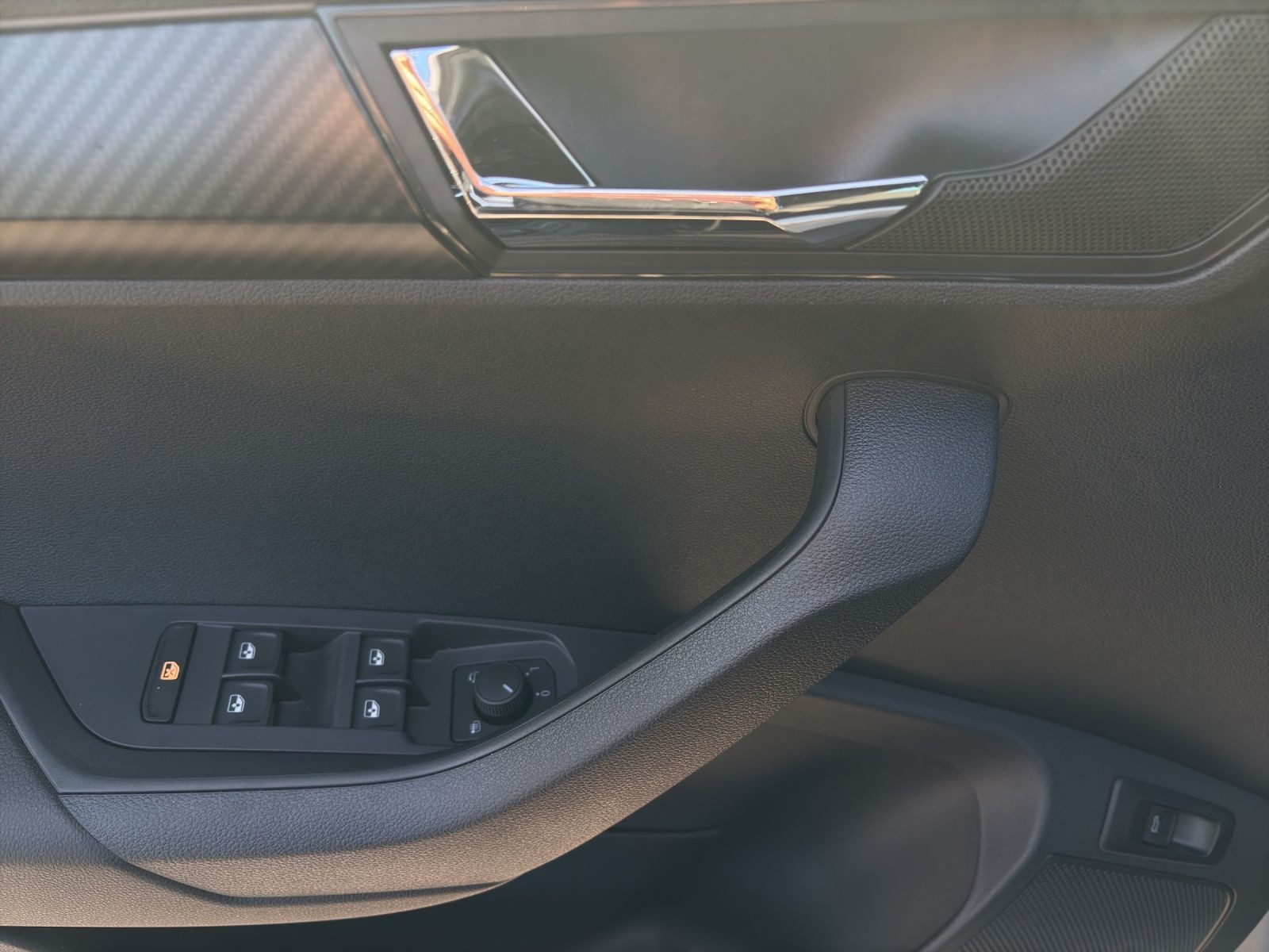 Skoda Karoq – Foto 8