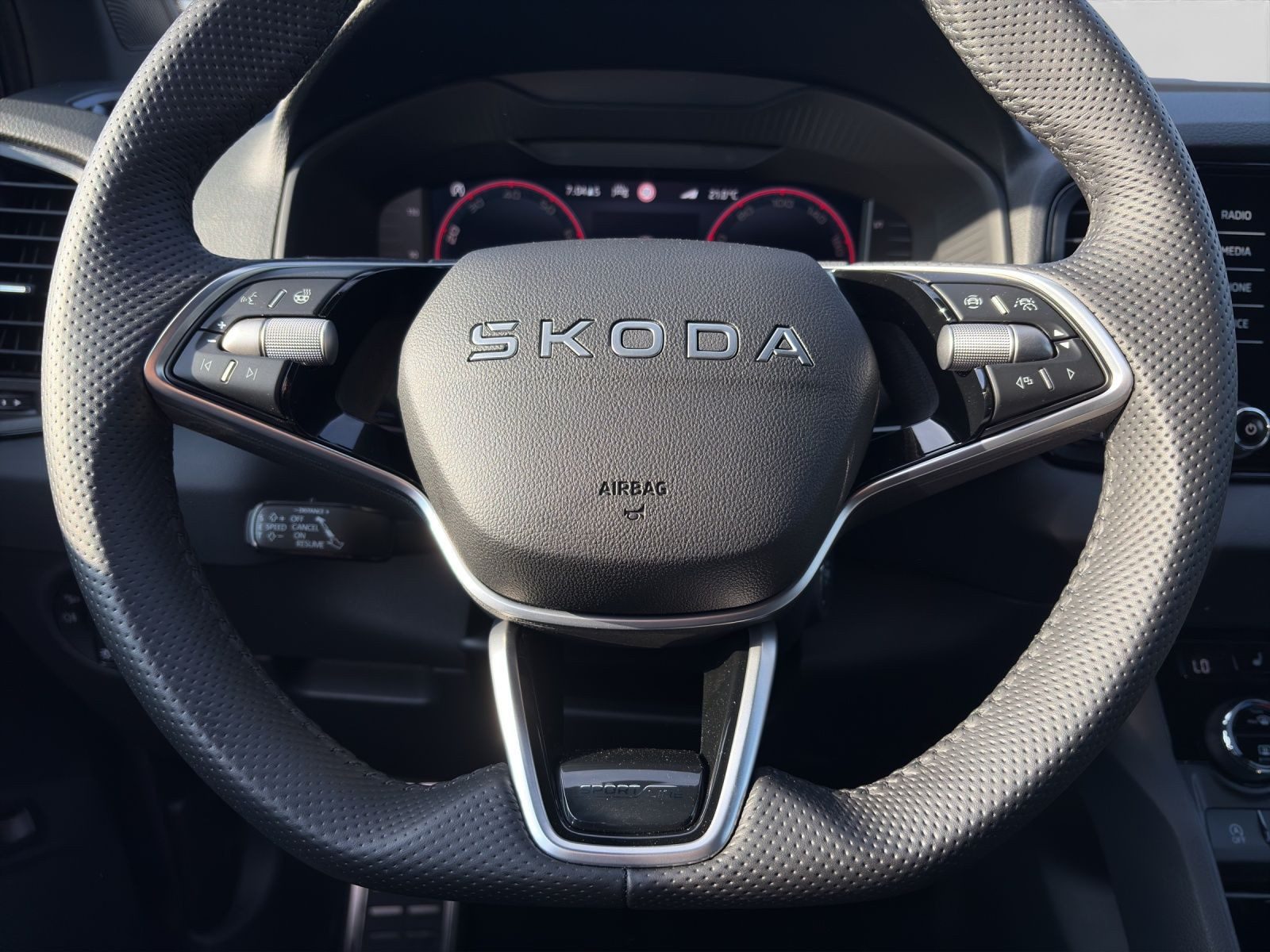 Skoda Karoq – Foto 9