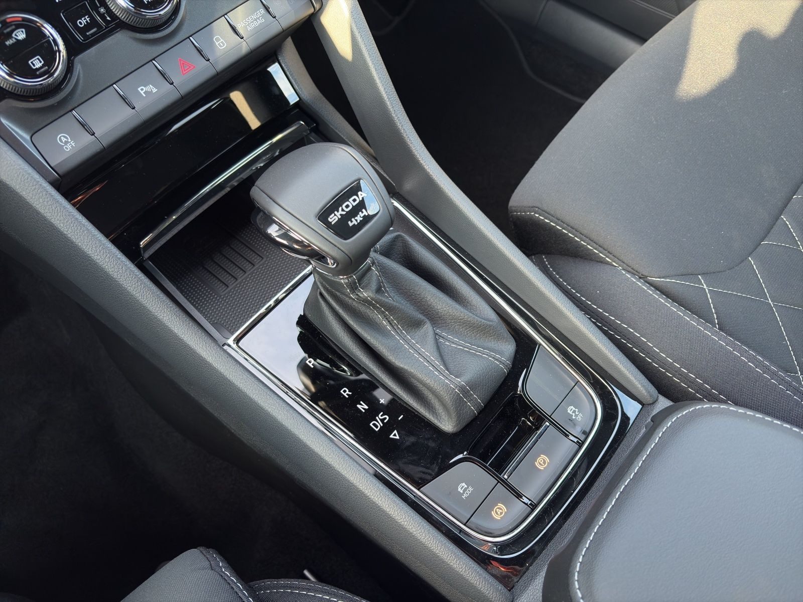 Skoda Karoq – Foto 11
